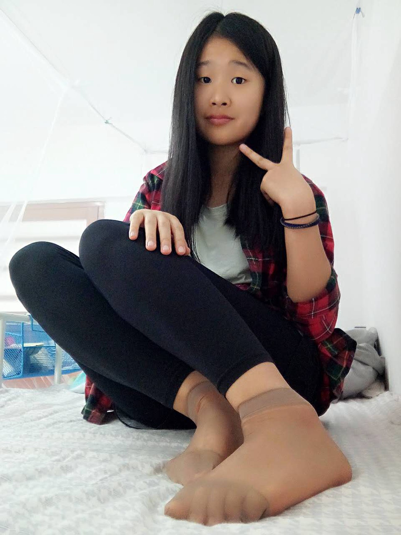 图片[11]-学妹校园寝室短丝系列030期 若琳[41P] – 速更版-美库