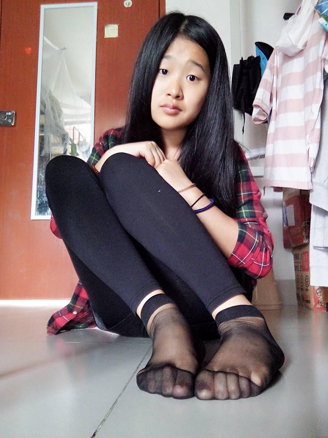 图片[20]-学妹校园寝室短丝系列030期 若琳[41P] – 速更版-美库