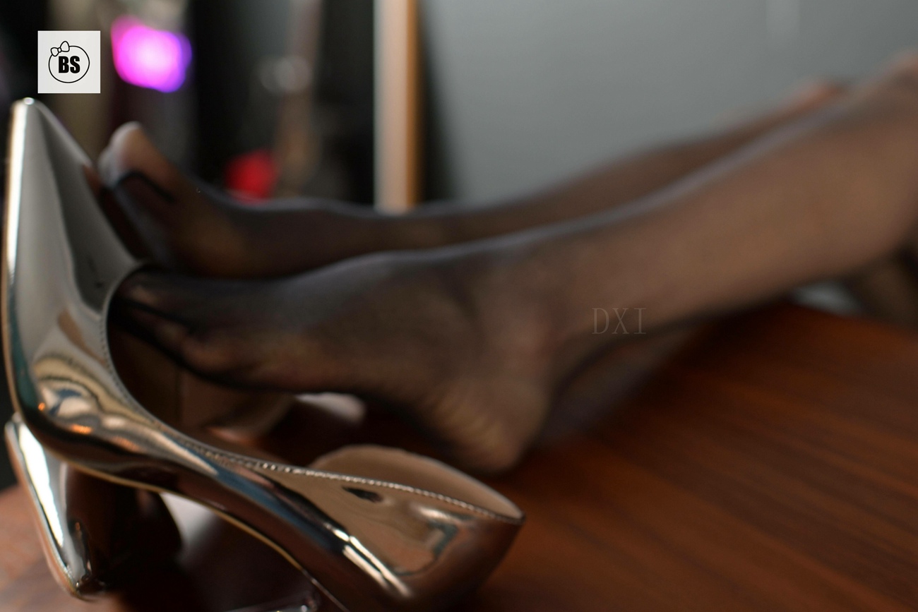 图片[68]-[我丝你想]MX030 美西 书房佳人[73P] – 速更版-美库