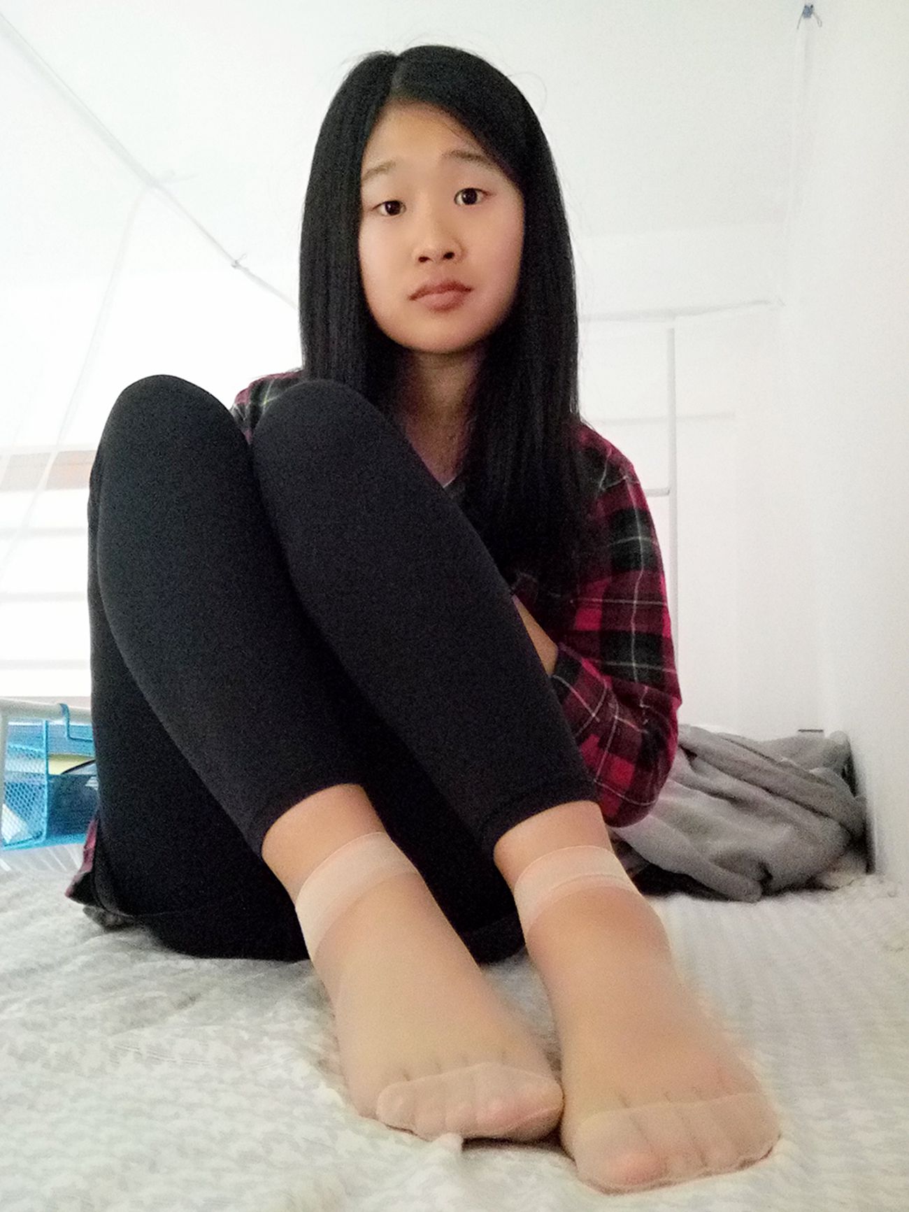 图片[32]-学妹校园寝室短丝系列030期 若琳[41P] – 速更版-美库