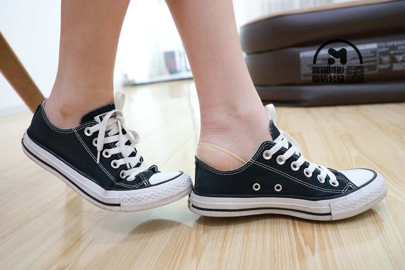 图片[13]-誉铭传媒袜足摄影 2021微信客户群第三套作品 [90P] – 速更版-美库