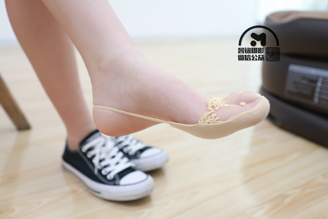 图片[30]-誉铭传媒袜足摄影 2021微信客户群第三套作品 [90P] – 速更版-美库