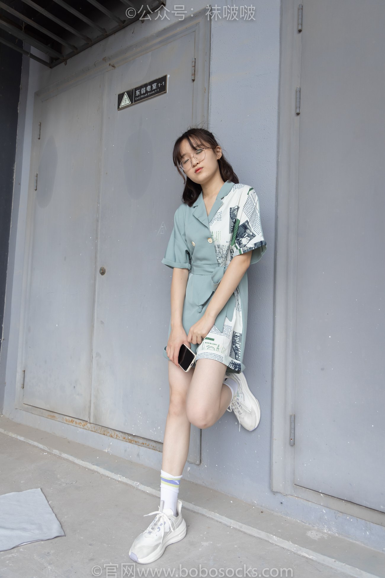 图片[10]-[BoBoSocks袜啵啵]NO.025 熊熊-安踏运动鞋、白色棉袜（踩脏）、裸足[146P] – 速更版-美库