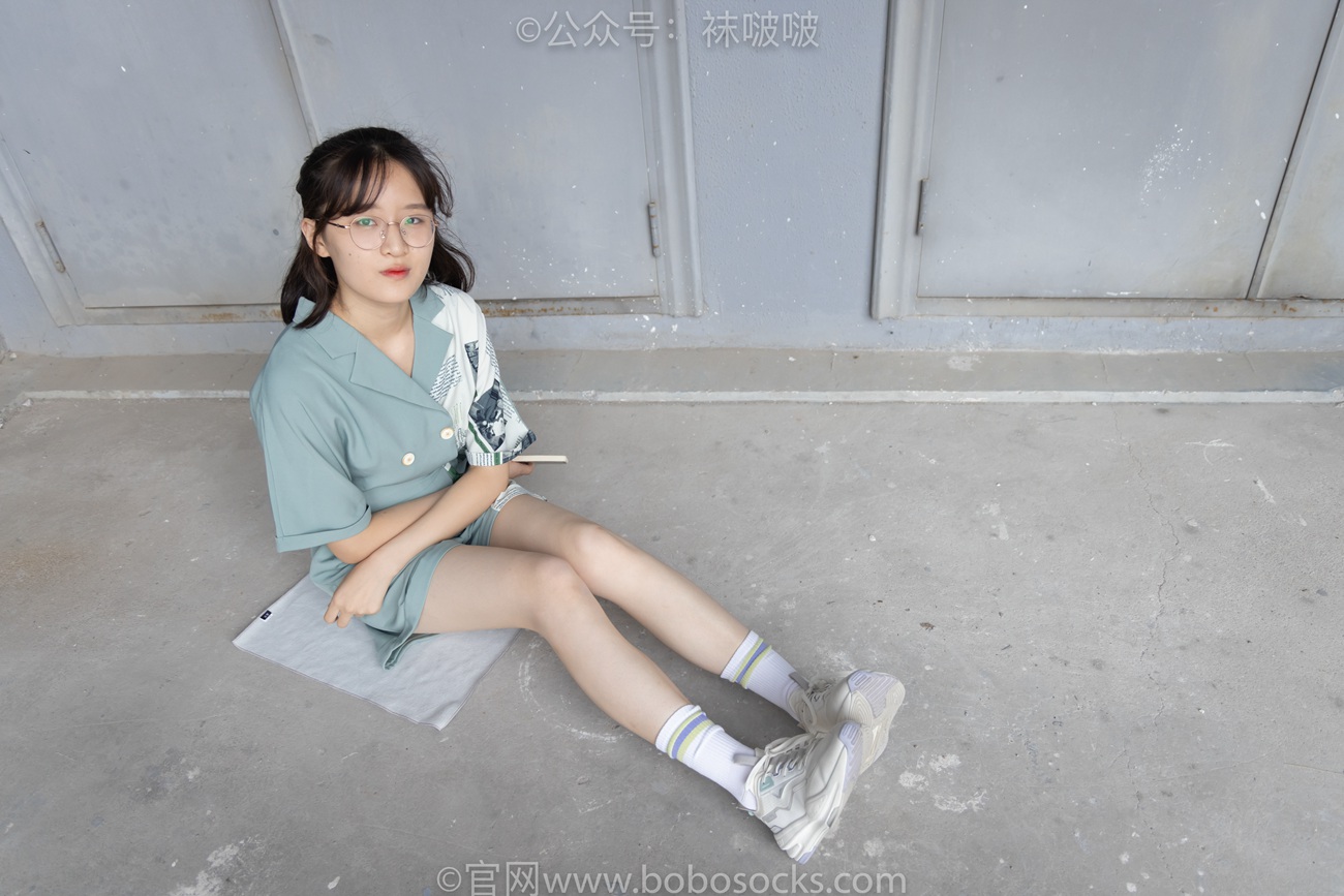 图片[20]-[BoBoSocks袜啵啵]NO.025 熊熊-安踏运动鞋、白色棉袜（踩脏）、裸足[146P] – 速更版-美库