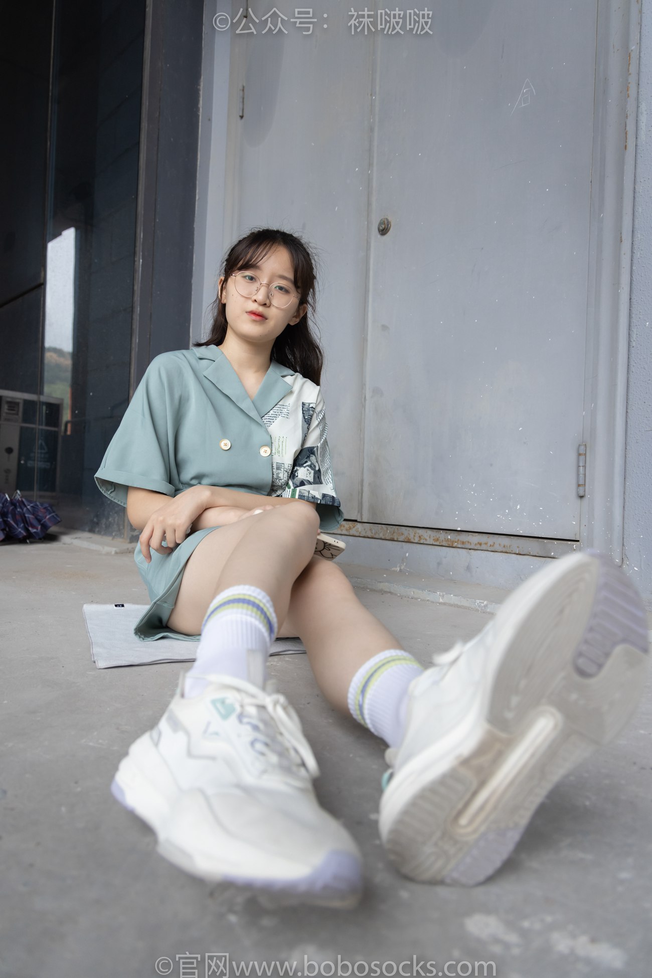 图片[26]-[BoBoSocks袜啵啵]NO.025 熊熊-安踏运动鞋、白色棉袜（踩脏）、裸足[146P] – 速更版-美库