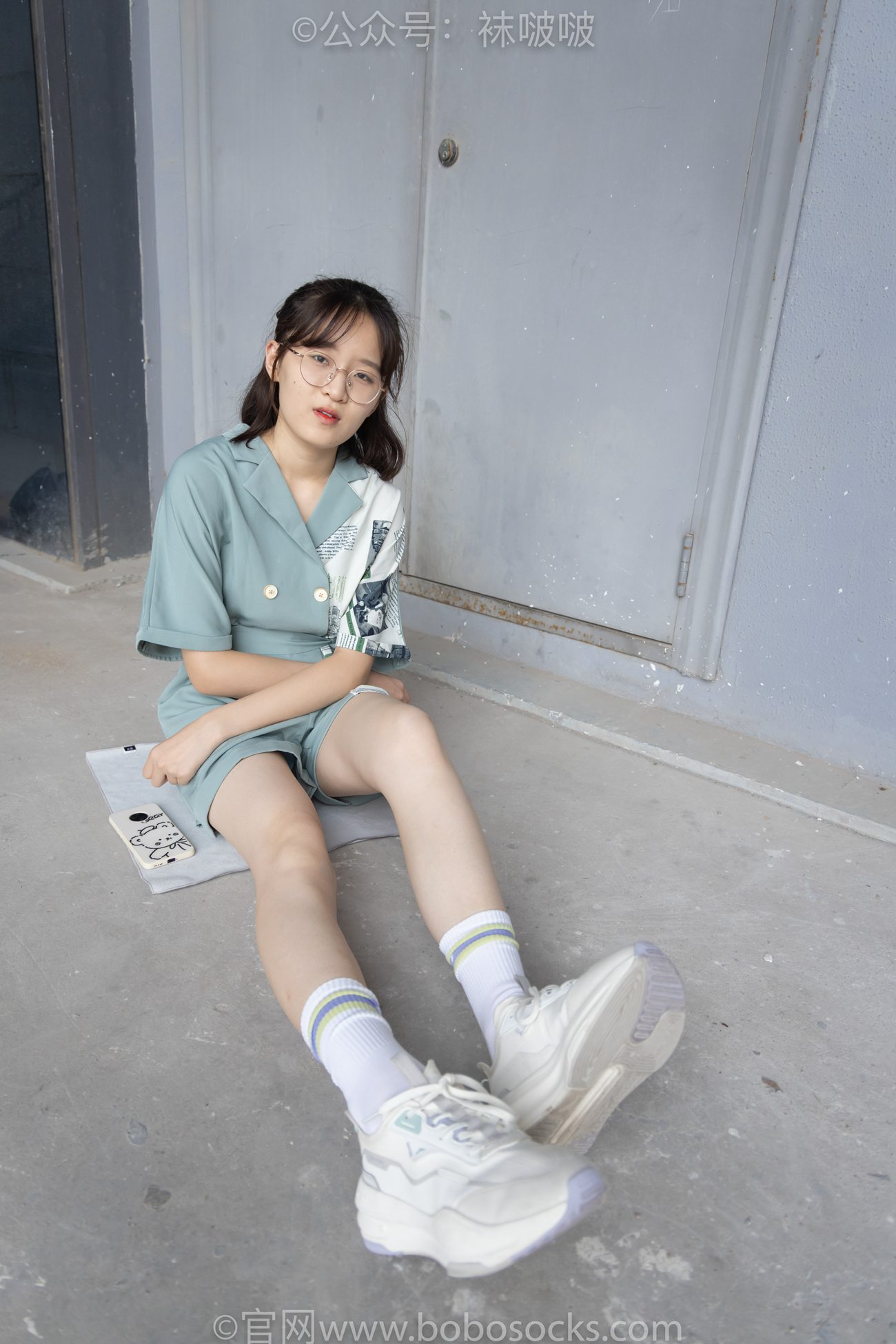 图片[27]-[BoBoSocks袜啵啵]NO.025 熊熊-安踏运动鞋、白色棉袜（踩脏）、裸足[146P] – 速更版-美库