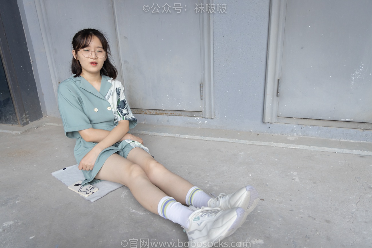 图片[32]-[BoBoSocks袜啵啵]NO.025 熊熊-安踏运动鞋、白色棉袜（踩脏）、裸足[146P] – 速更版-美库