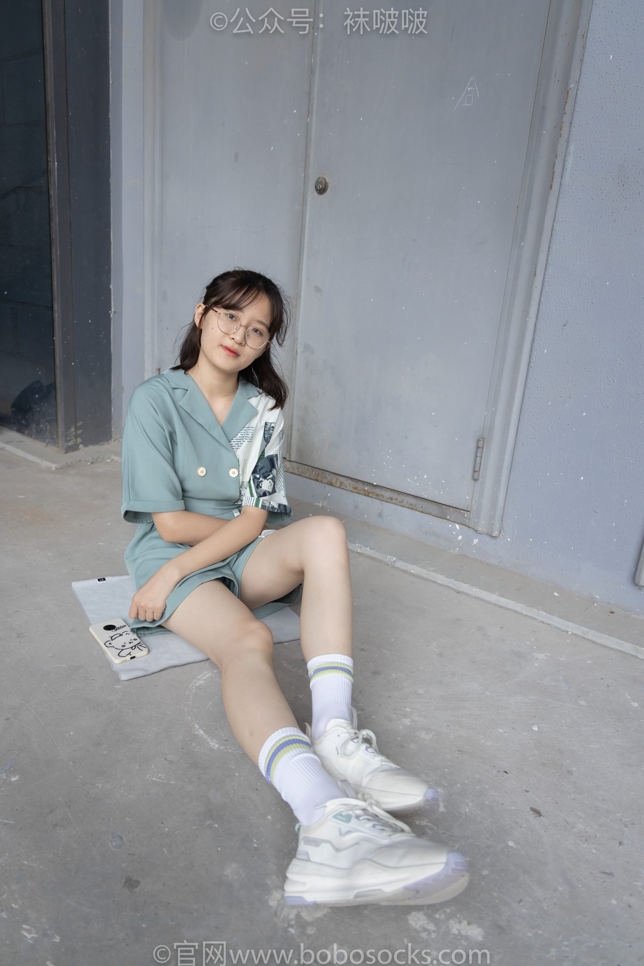 图片[34]-[BoBoSocks袜啵啵]NO.025 熊熊-安踏运动鞋、白色棉袜（踩脏）、裸足[146P] – 速更版-美库