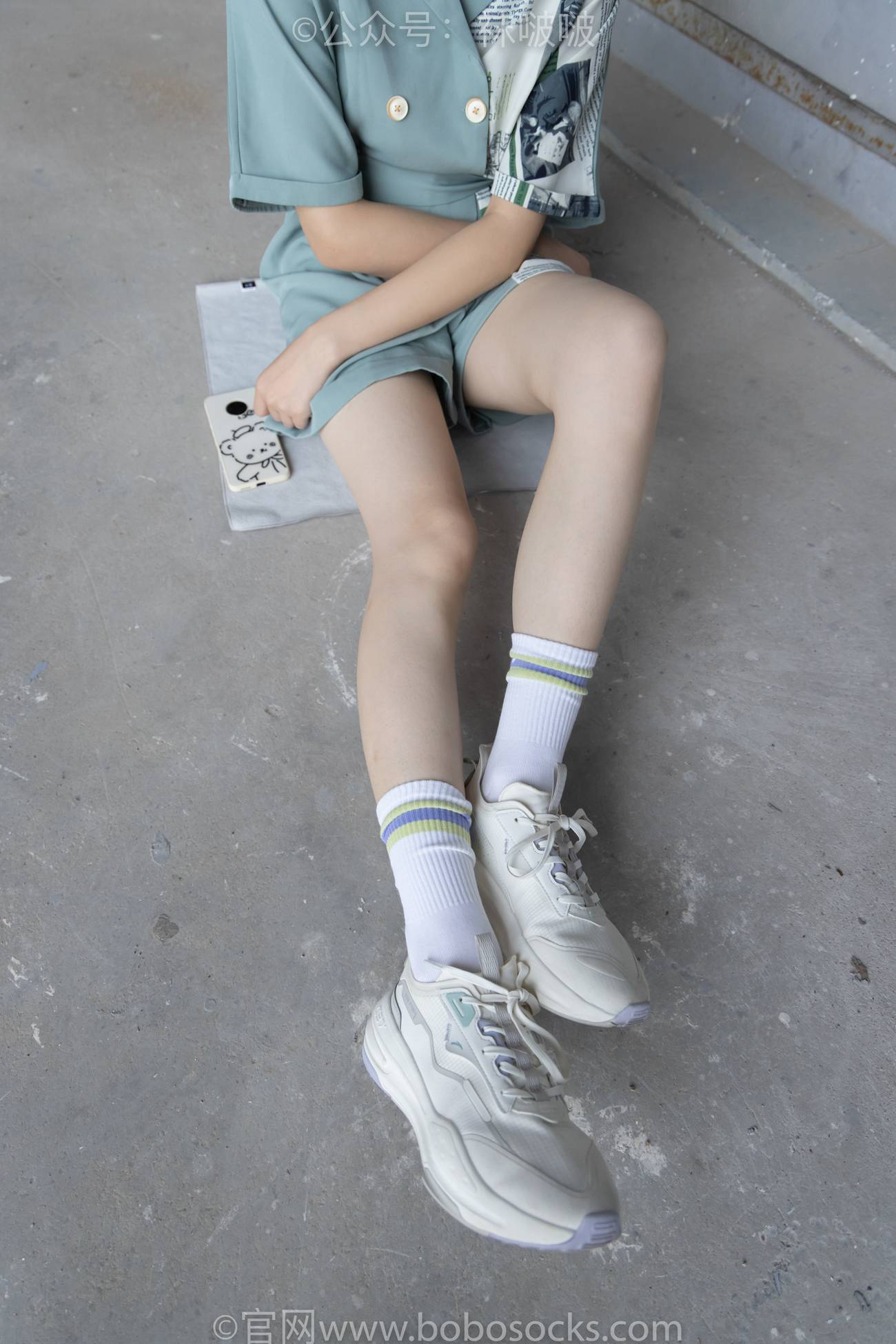 图片[35]-[BoBoSocks袜啵啵]NO.025 熊熊-安踏运动鞋、白色棉袜（踩脏）、裸足[146P] – 速更版-美库