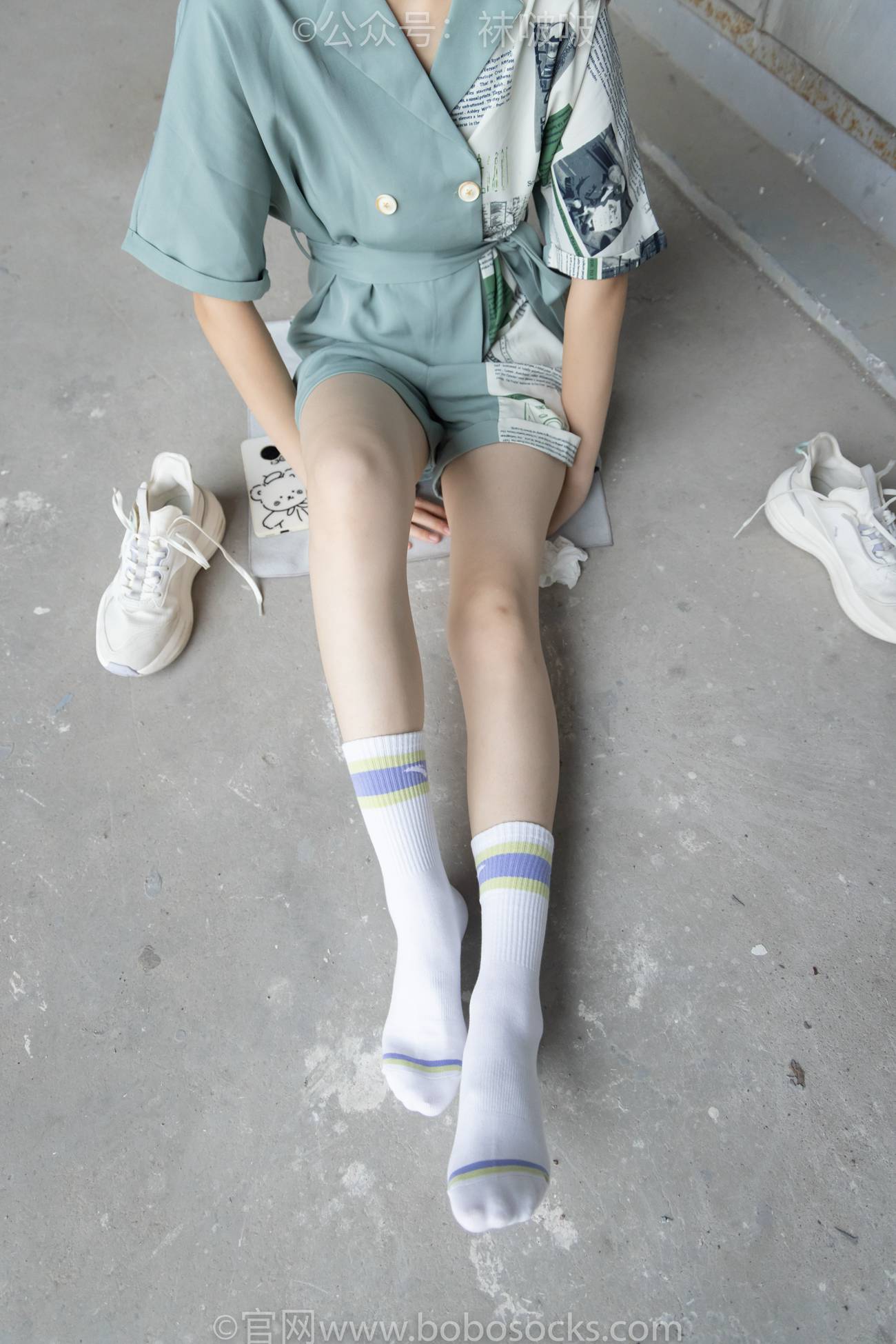 图片[64]-[BoBoSocks袜啵啵]NO.025 熊熊-安踏运动鞋、白色棉袜（踩脏）、裸足[146P] – 速更版-美库