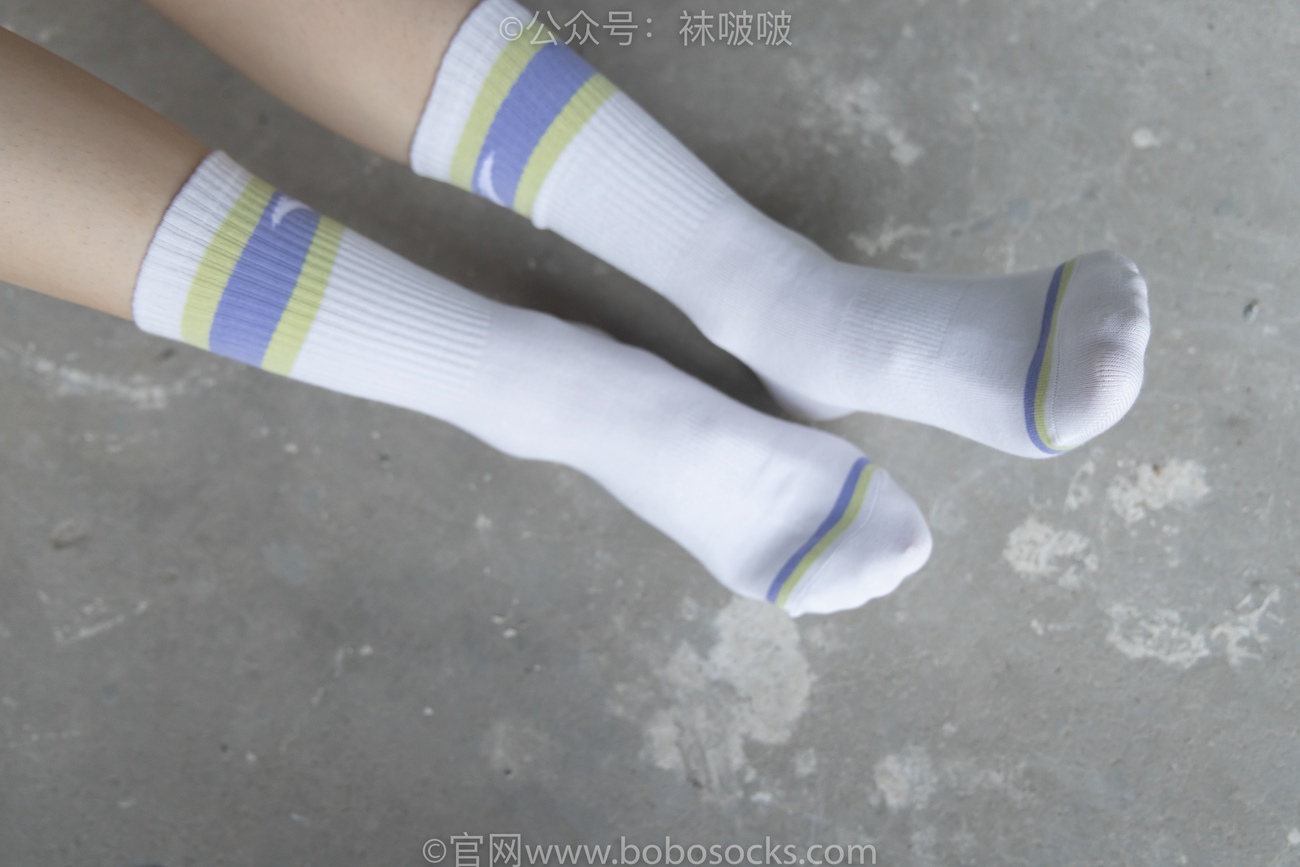 图片[69]-[BoBoSocks袜啵啵]NO.025 熊熊-安踏运动鞋、白色棉袜（踩脏）、裸足[146P] – 速更版-美库