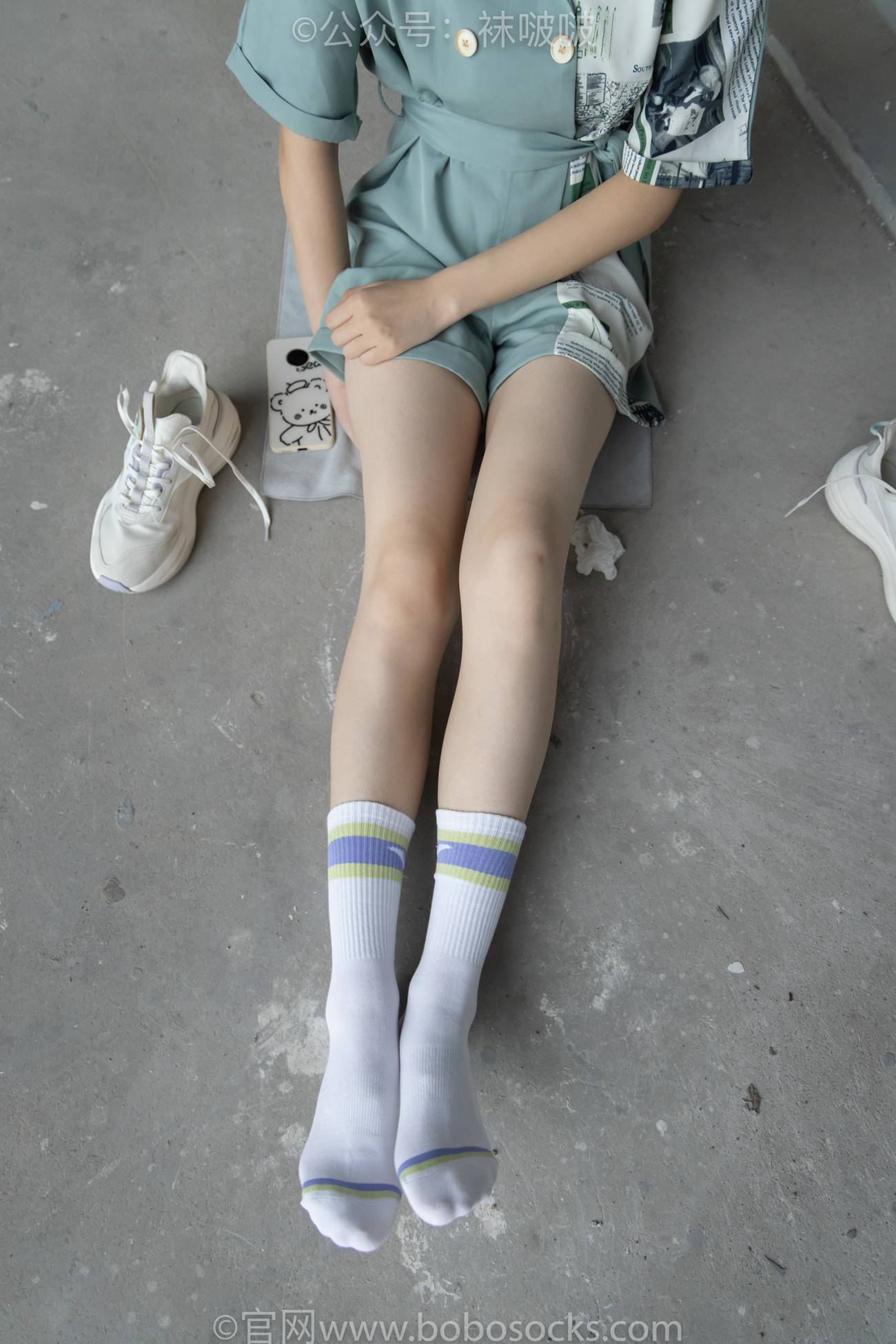图片[73]-[BoBoSocks袜啵啵]NO.025 熊熊-安踏运动鞋、白色棉袜（踩脏）、裸足[146P] – 速更版-美库