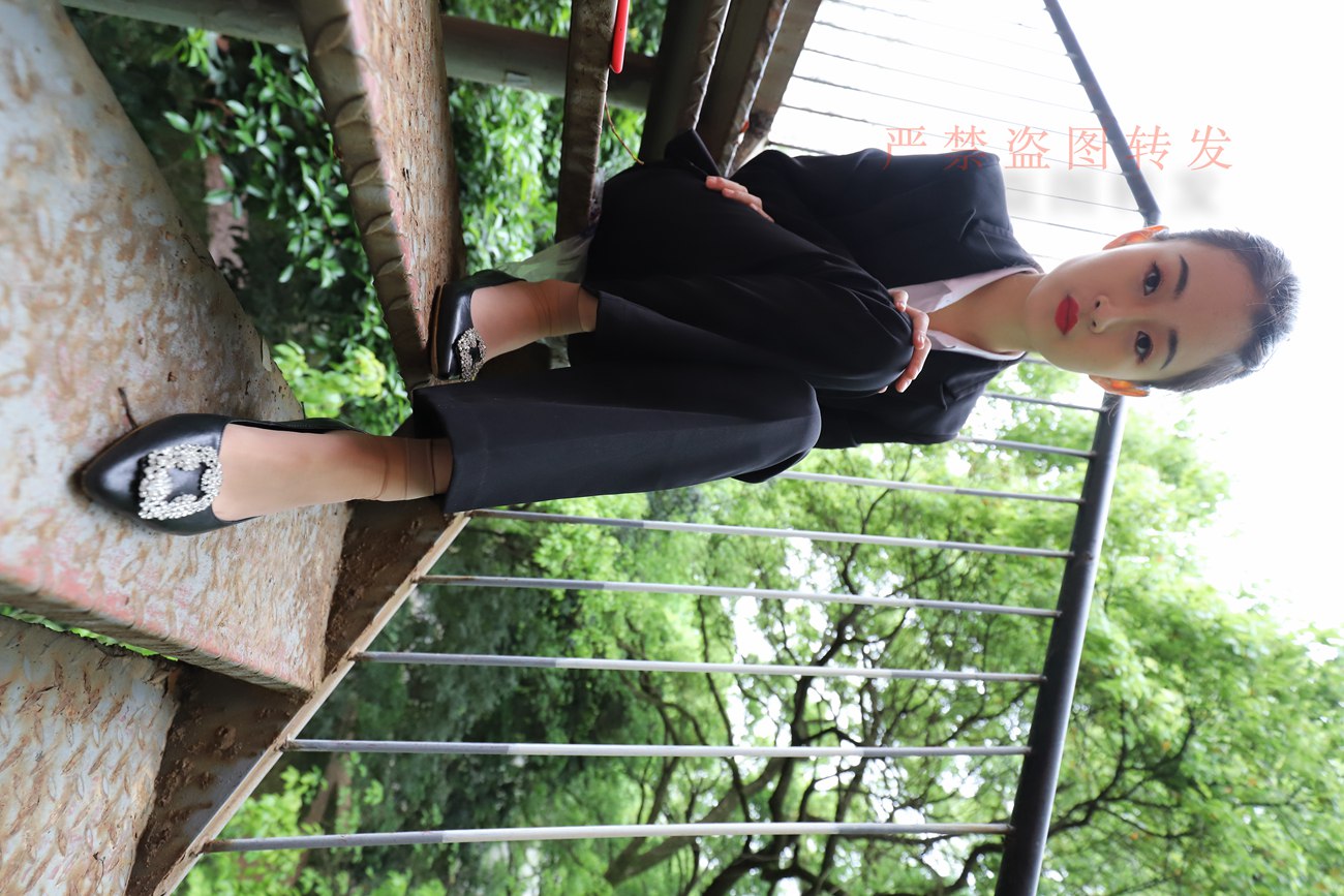 图片[240]-大西瓜爱牙膏-2018 4月活动 模特1（一） 制服长裤 [272P] – 速更版-美库