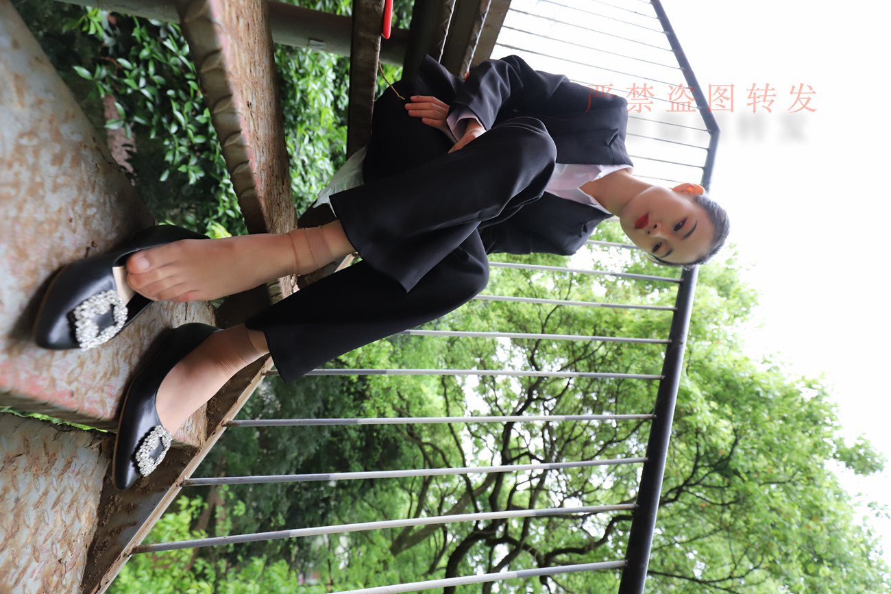 图片[253]-大西瓜爱牙膏-2018 4月活动 模特1（一） 制服长裤 [272P] – 速更版-美库