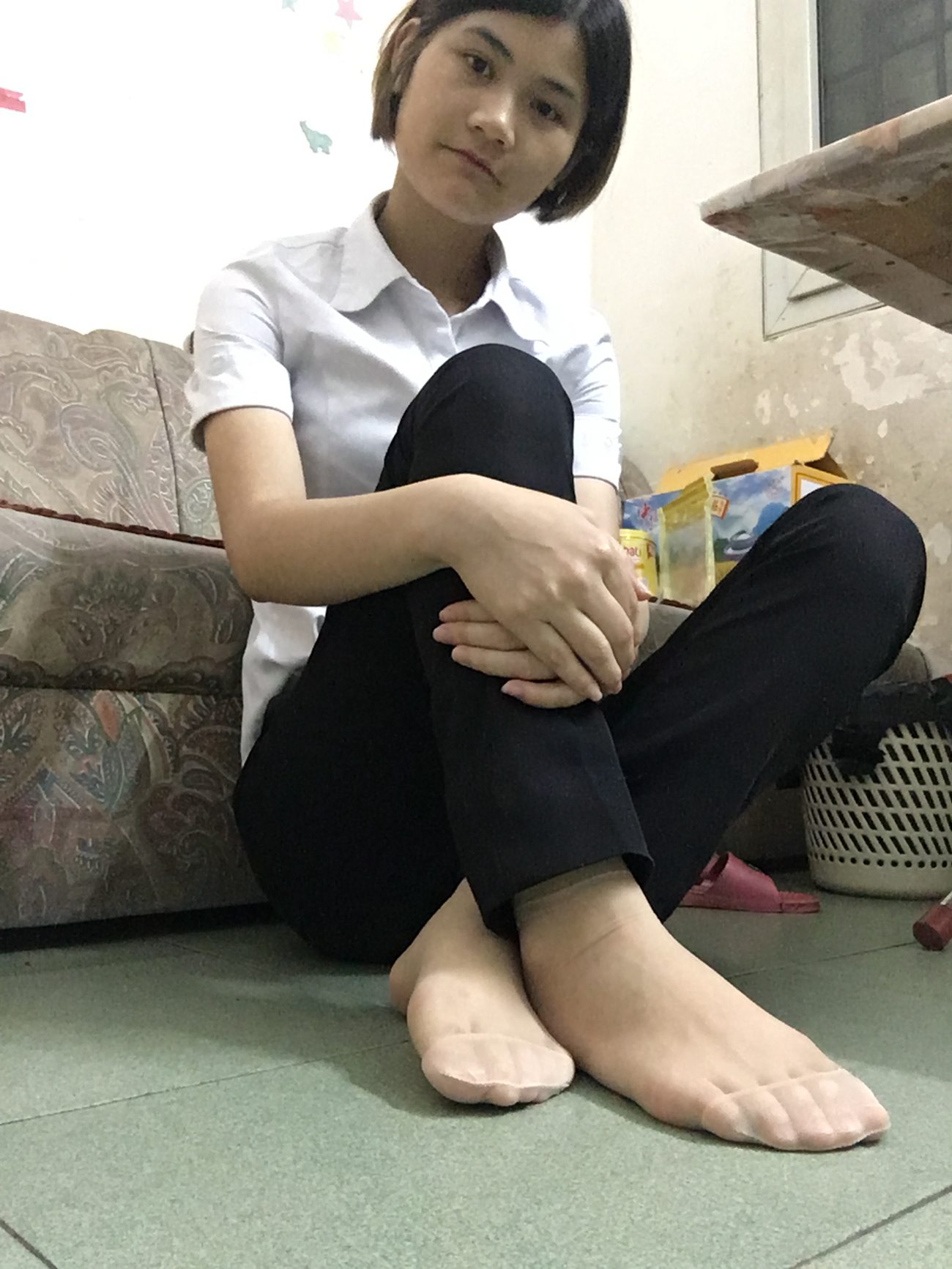 图片[14]-学妹校园寝室短丝系列032期 谭佐婷[40P] – 速更版-美库