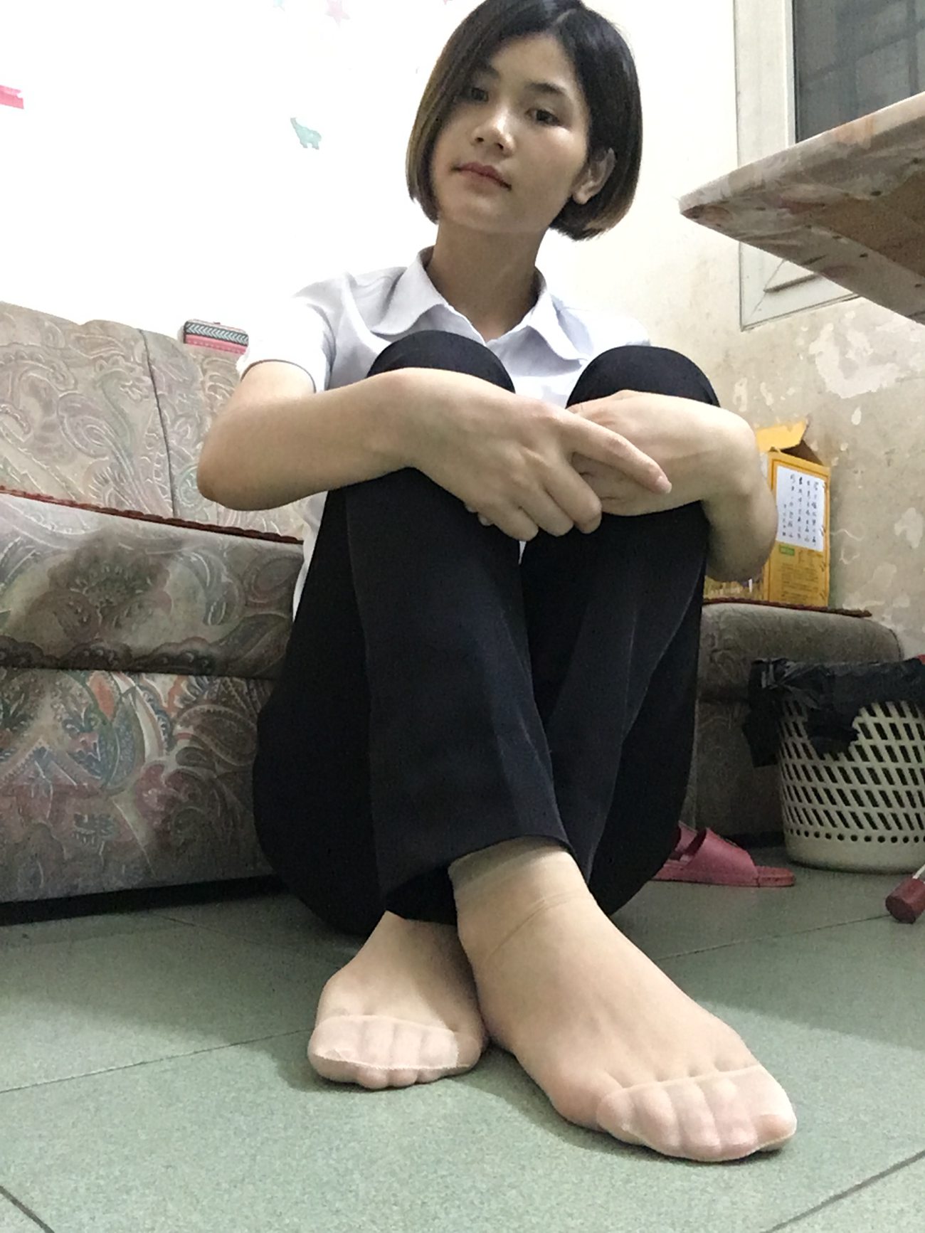 图片[29]-学妹校园寝室短丝系列032期 谭佐婷[40P] – 速更版-美库