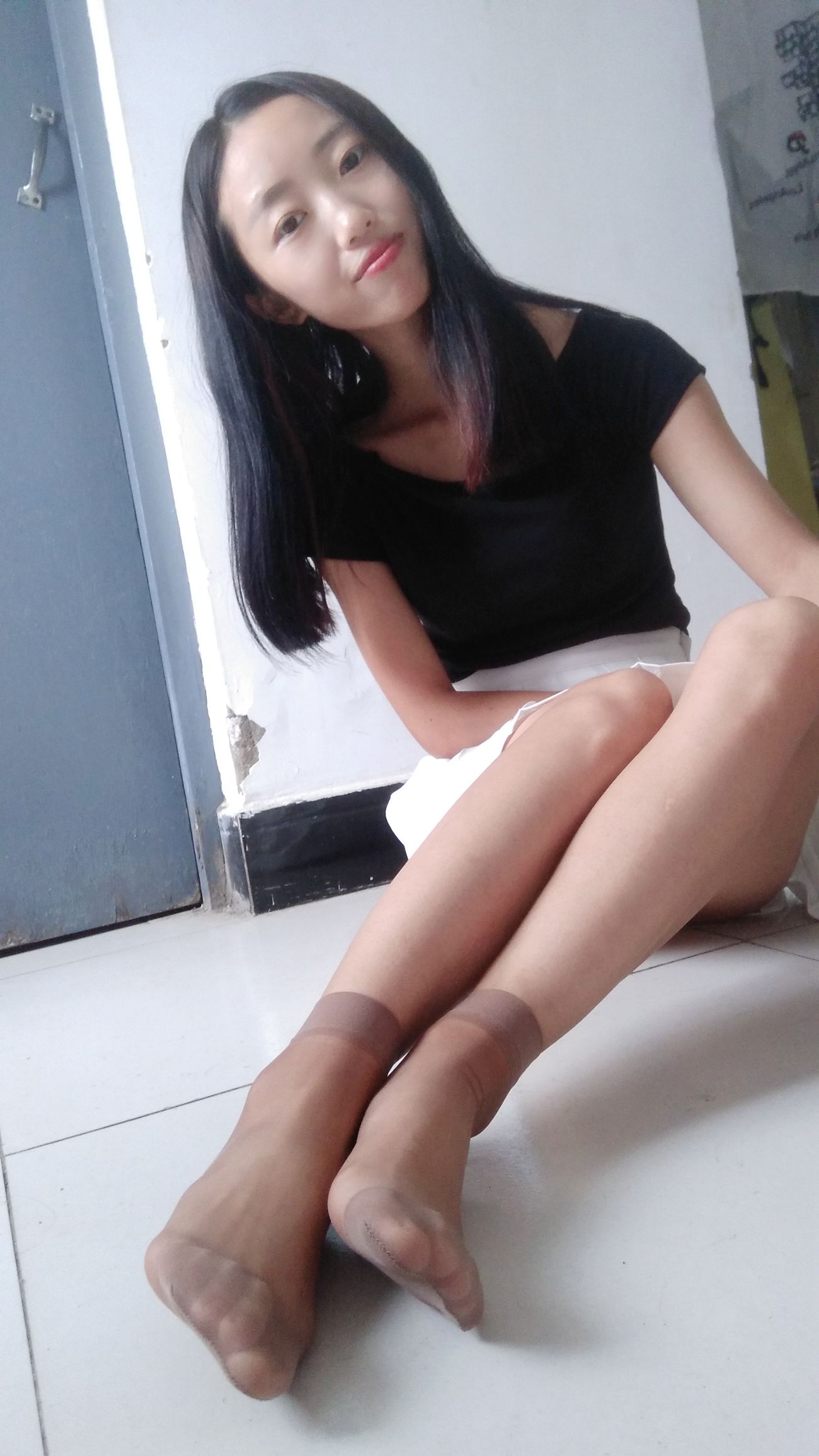 图片[10]-学妹校园寝室短丝系列034期 卫艺[190P] – 速更版-美库