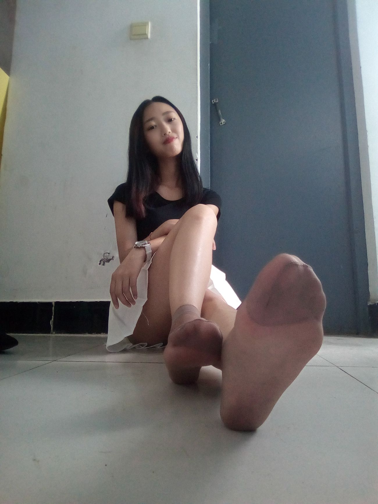 图片[14]-学妹校园寝室短丝系列034期 卫艺[190P] – 速更版-美库