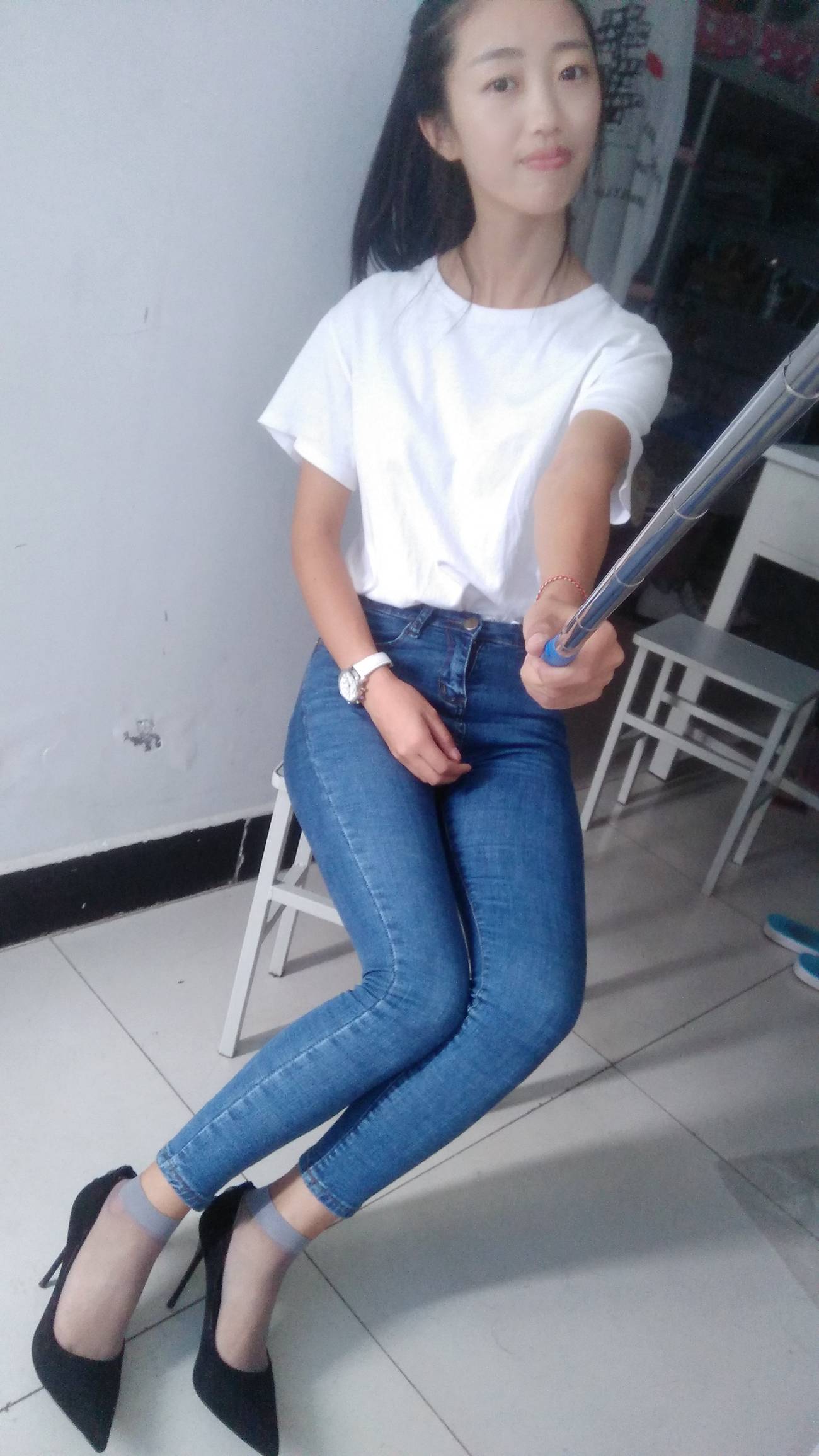 图片[22]-学妹校园寝室短丝系列034期 卫艺[190P] – 速更版-美库