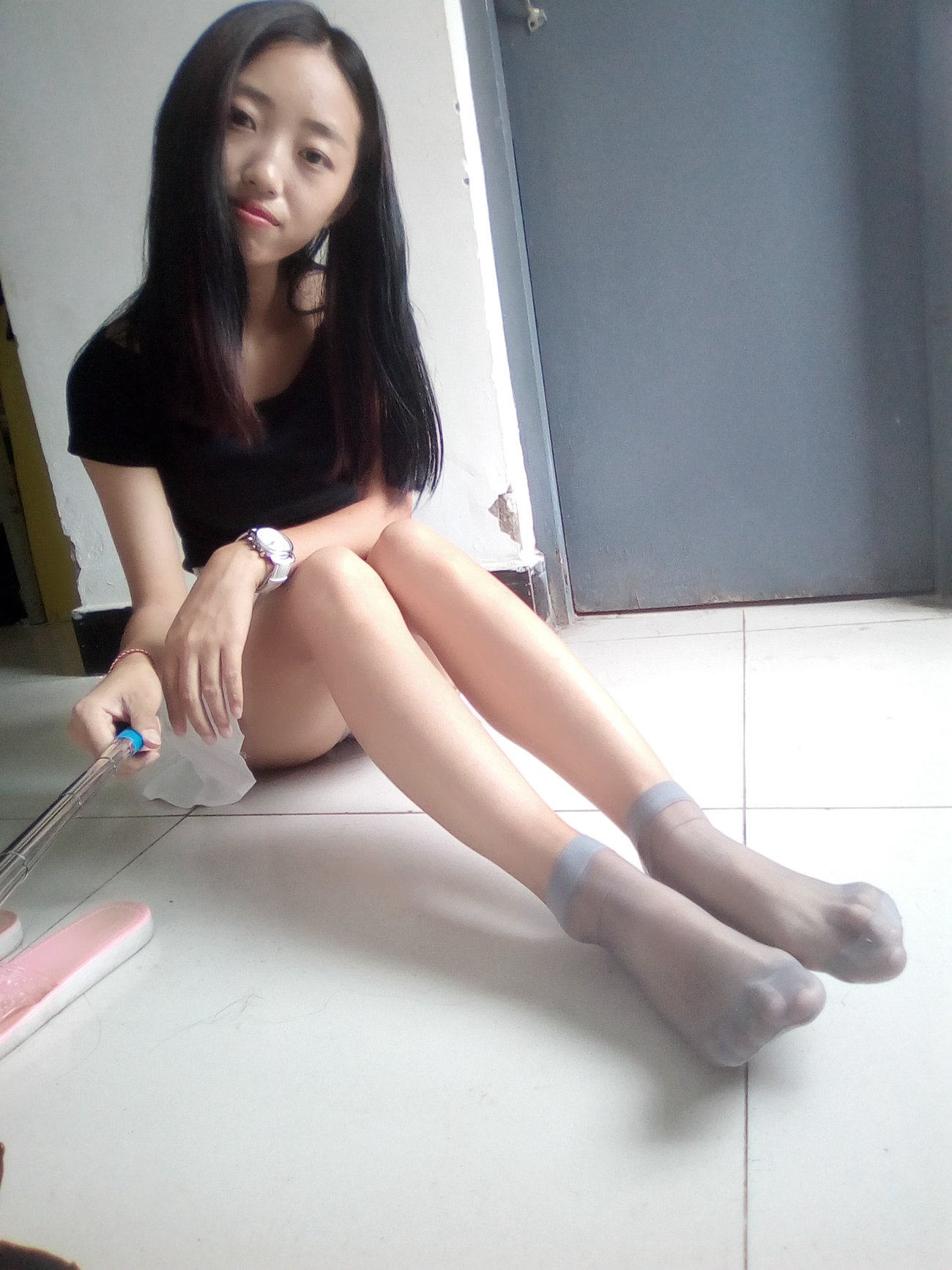 图片[31]-学妹校园寝室短丝系列034期 卫艺[190P] – 速更版-美库