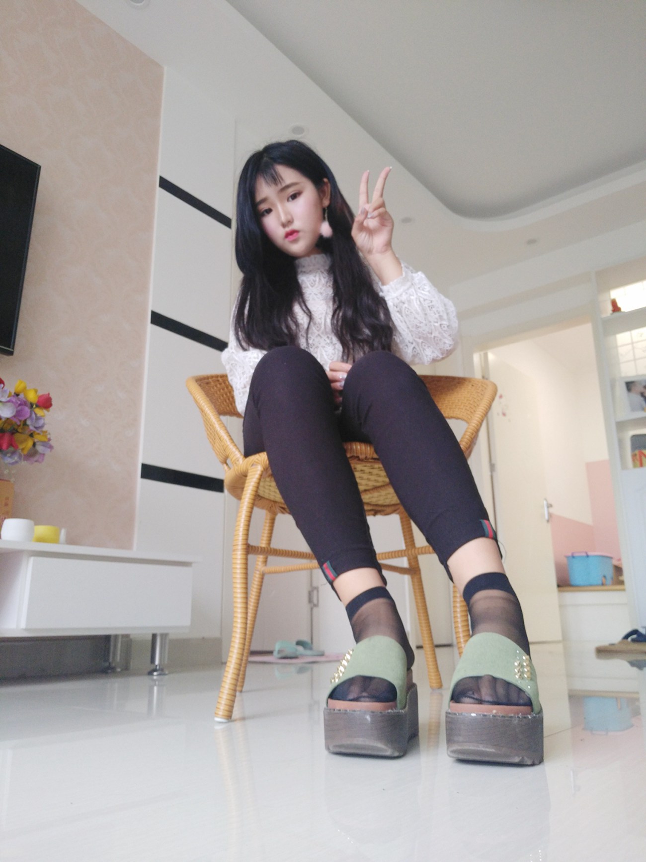 图片[50]-学妹校园寝室短丝系列033期 孙文惠[107P] – 速更版-美库