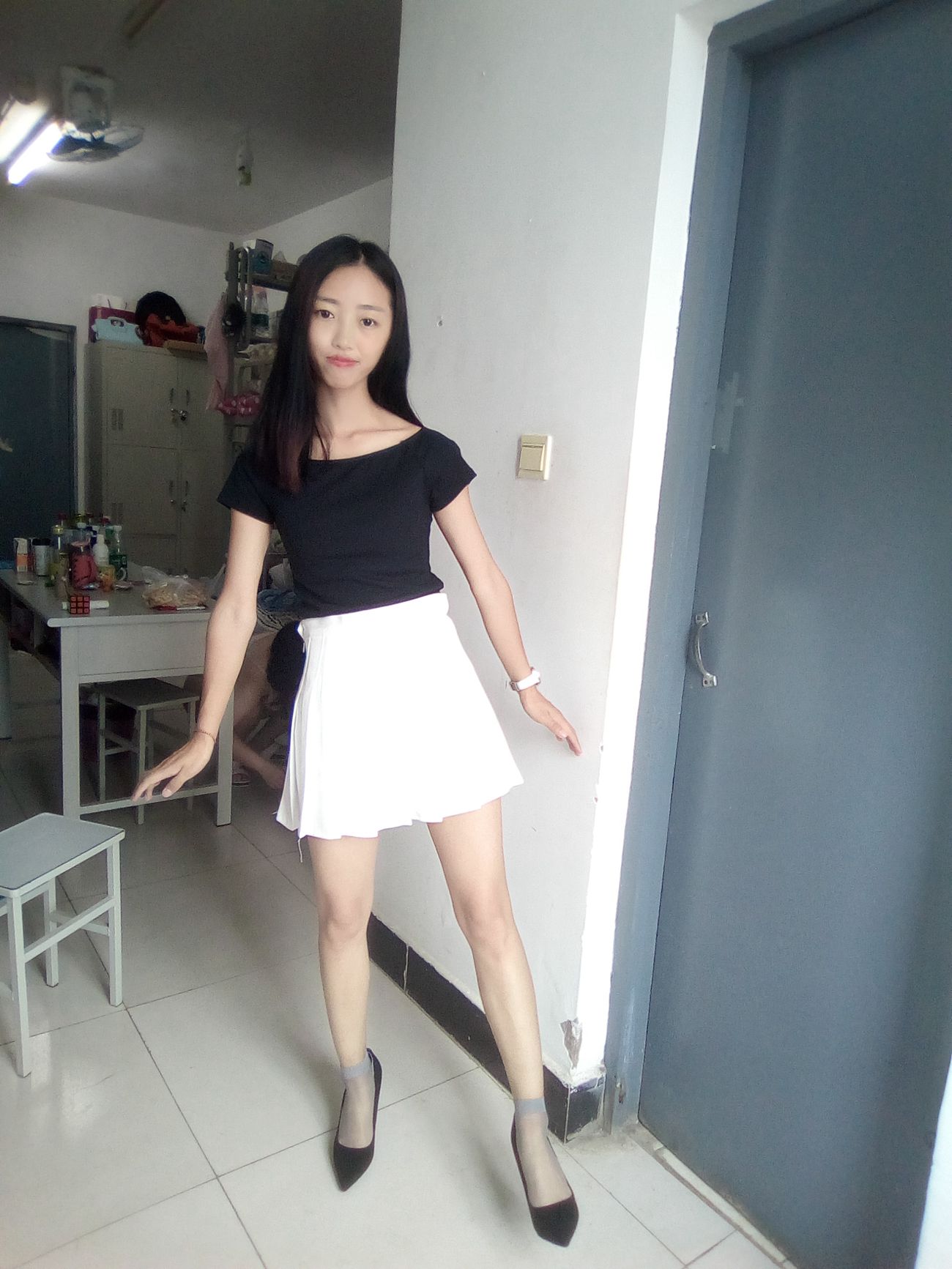 图片[50]-学妹校园寝室短丝系列034期 卫艺[190P] – 速更版-美库