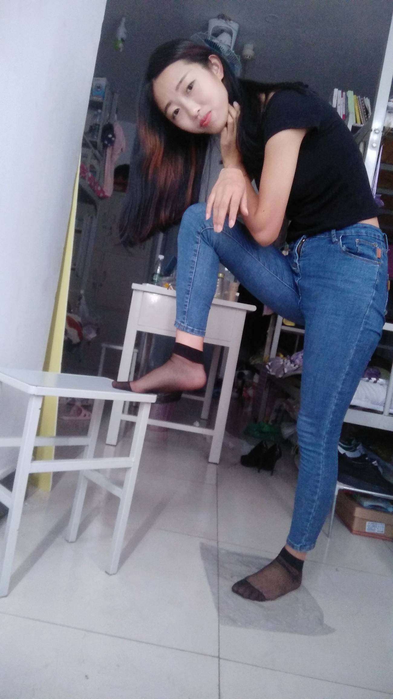 图片[65]-学妹校园寝室短丝系列034期 卫艺[190P] – 速更版-美库