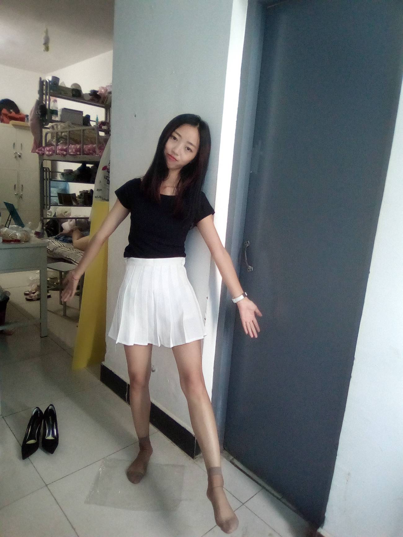 图片[91]-学妹校园寝室短丝系列034期 卫艺[190P] – 速更版-美库