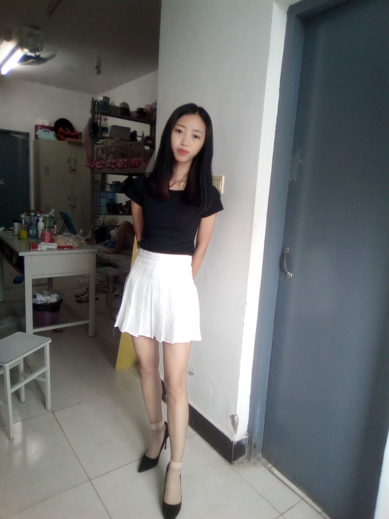 图片[98]-学妹校园寝室短丝系列034期 卫艺[190P] – 速更版-美库