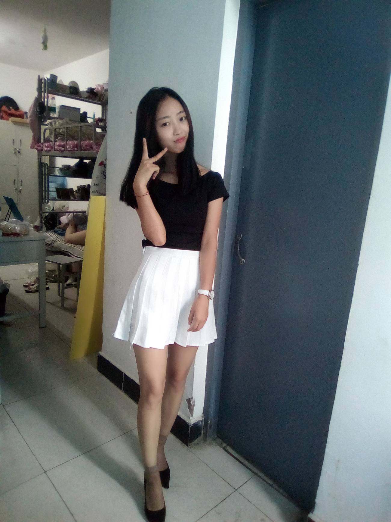 图片[138]-学妹校园寝室短丝系列034期 卫艺[190P] – 速更版-美库