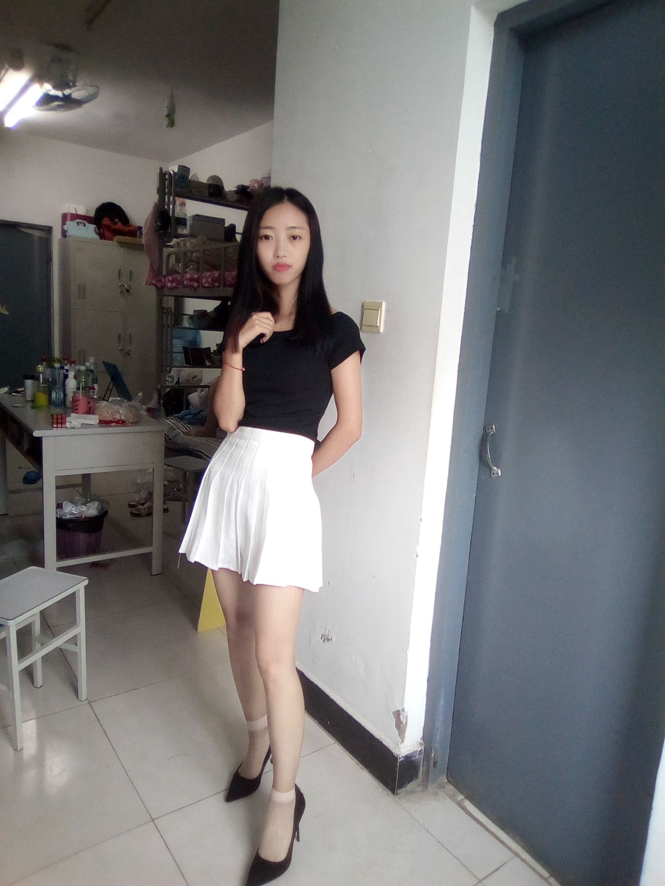 图片[159]-学妹校园寝室短丝系列034期 卫艺[190P] – 速更版-美库