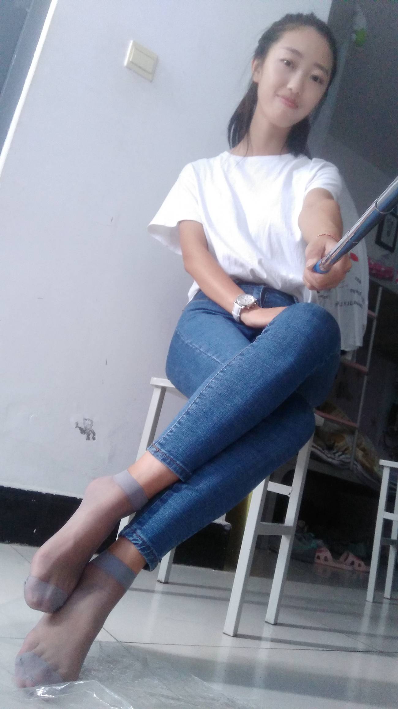 图片[182]-学妹校园寝室短丝系列034期 卫艺[190P] – 速更版-美库