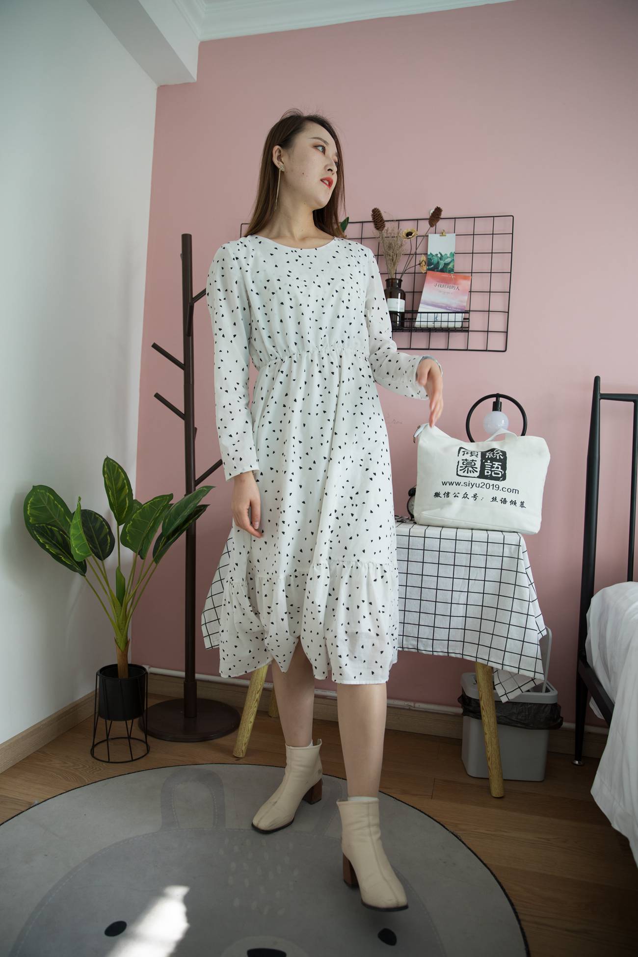 图片[162]-物恋传媒 No.350 诺诺-波点圆舞曲 [160P] – 速更版-美库