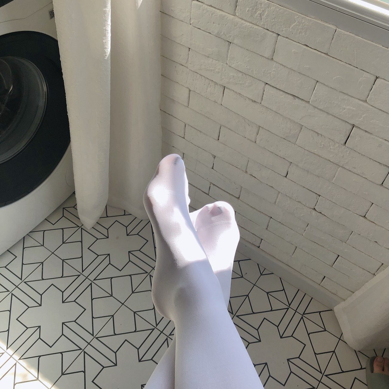 图片[30]-安乔乔儿(Nia乔乔) 白丝袜[89P] – 速更版-美库