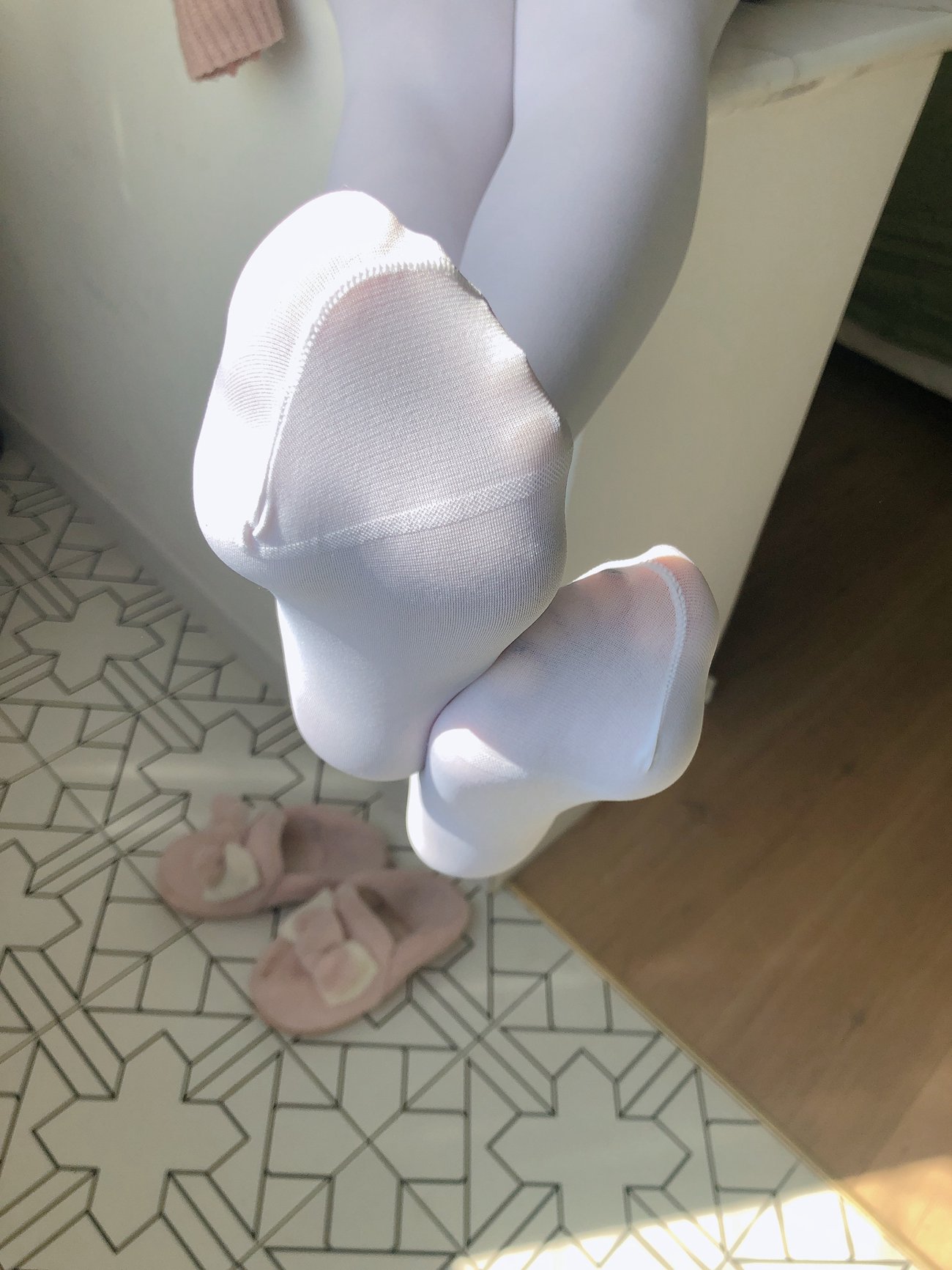 图片[36]-安乔乔儿(Nia乔乔) 白丝袜[89P] – 速更版-美库