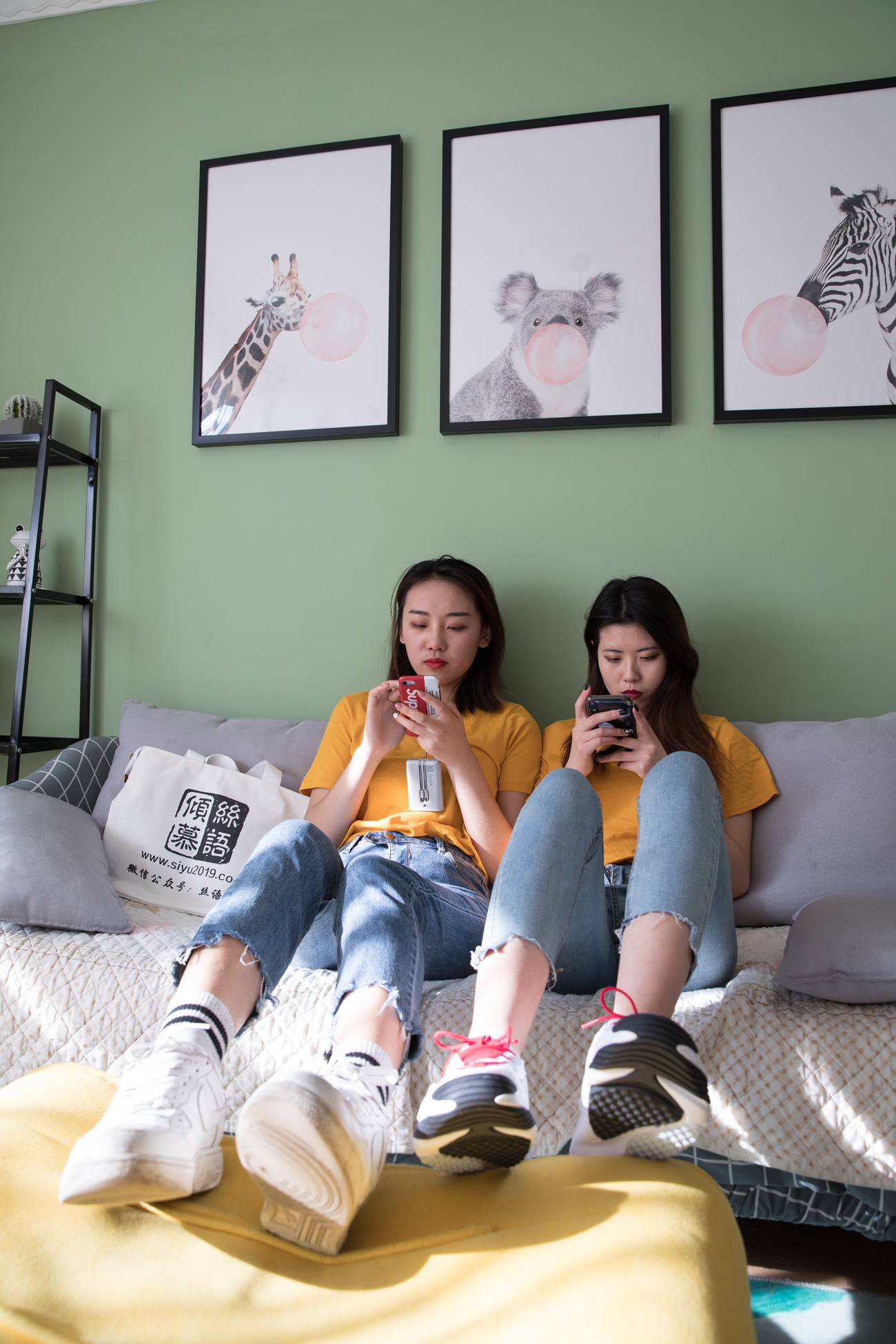 图片[37]-物恋传媒 No.353 闺蜜-芒果椰香 [167P] – 速更版-美库