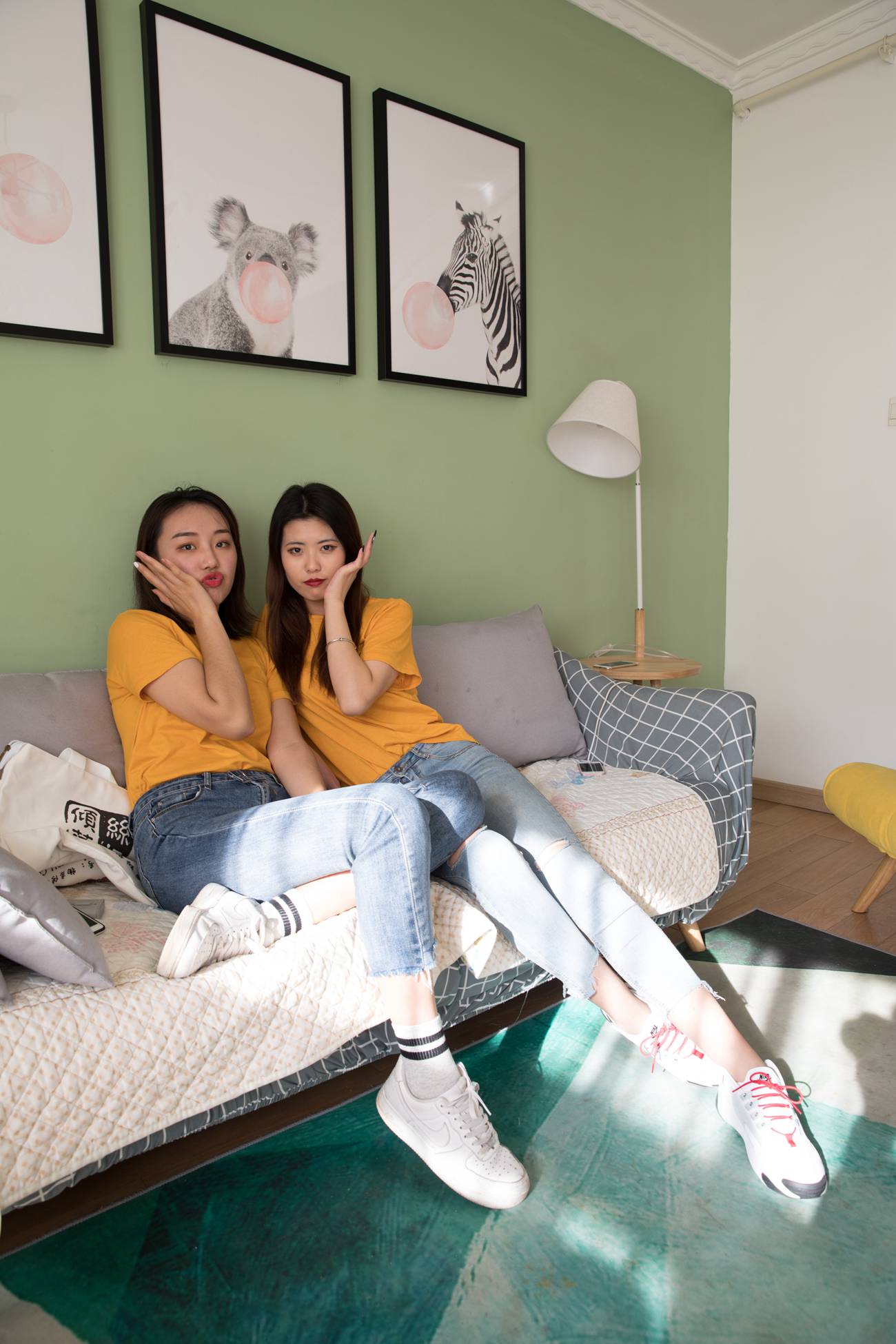 图片[148]-物恋传媒 No.353 闺蜜-芒果椰香 [167P] – 速更版-美库