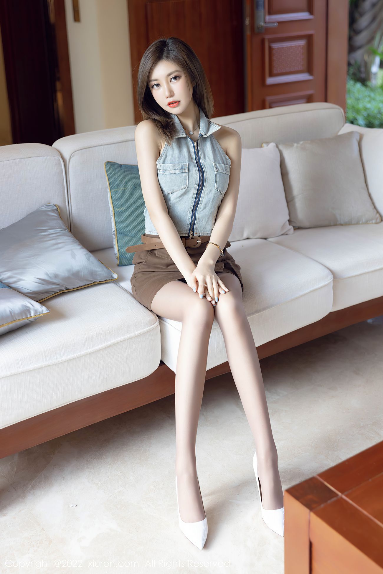 图片[49]-[XiuRen绣人网] 2022.03.04 No.4675 绮里嘉ula 珠三角旅拍[53P] – 速更版-美库