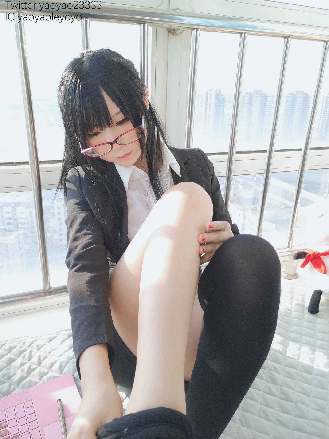 图片[15]-萌妹子Coser摇摇乐yoyo – 补习老师 [66P] – 速更版-美库