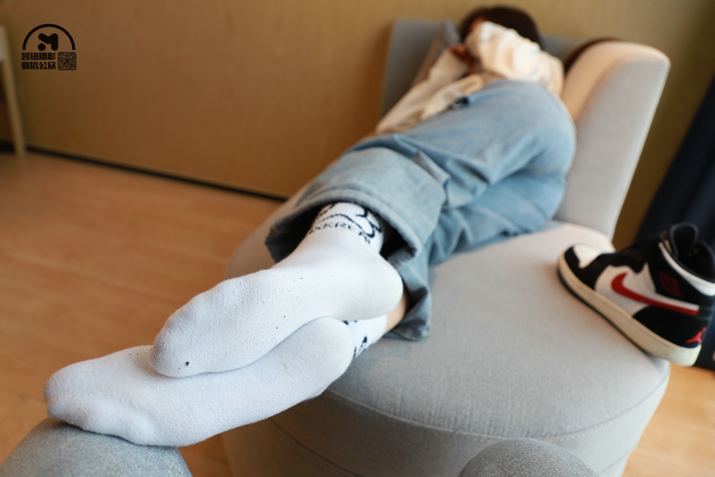 图片[38]-誉铭传媒袜足摄影 2021微信客户群第十套作品 [90P] – 速更版-美库