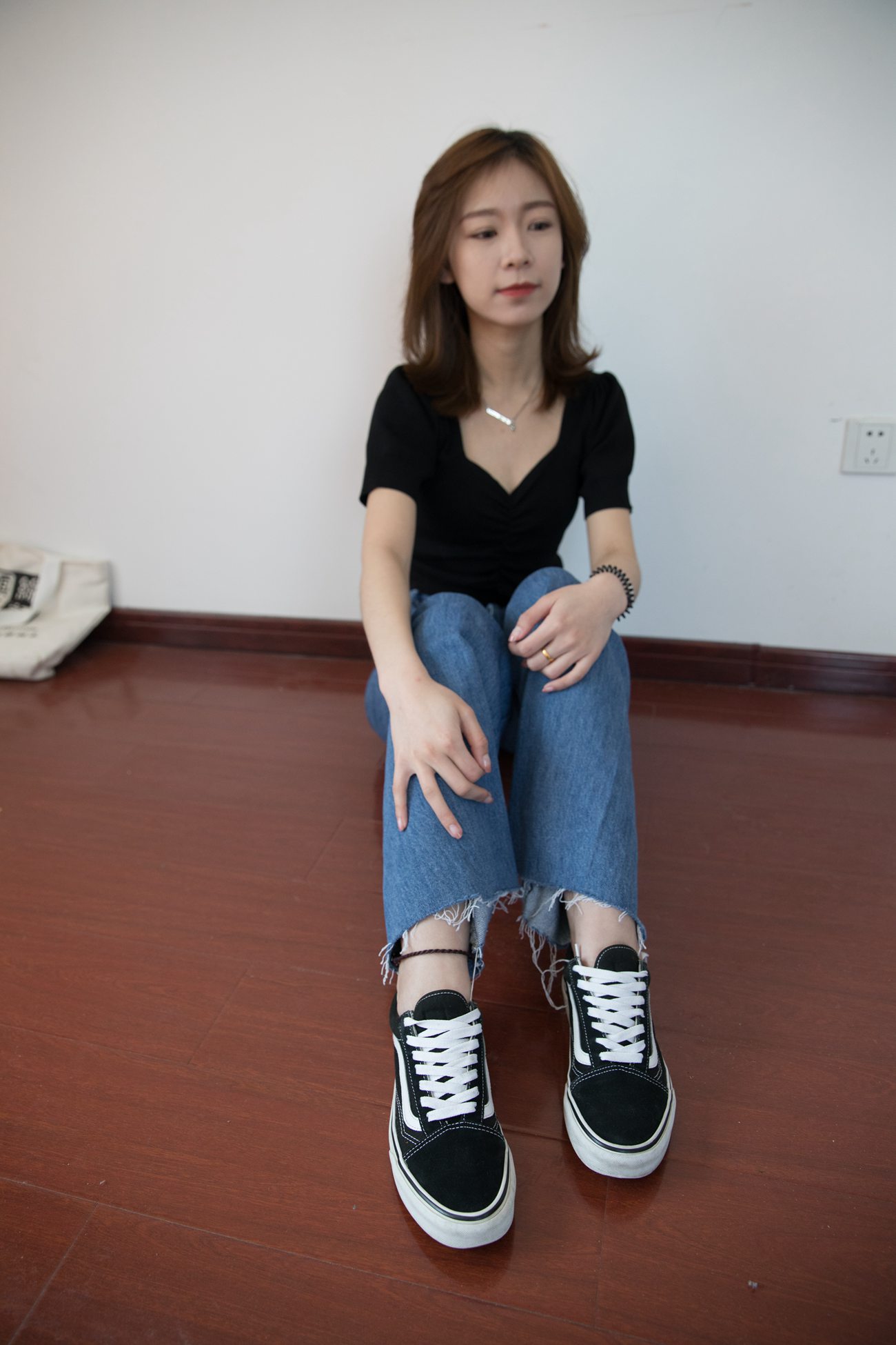 图片[21]-勿恋传媒 No.361 婷婷-鱼与雨 [142P] – 速更版-美库