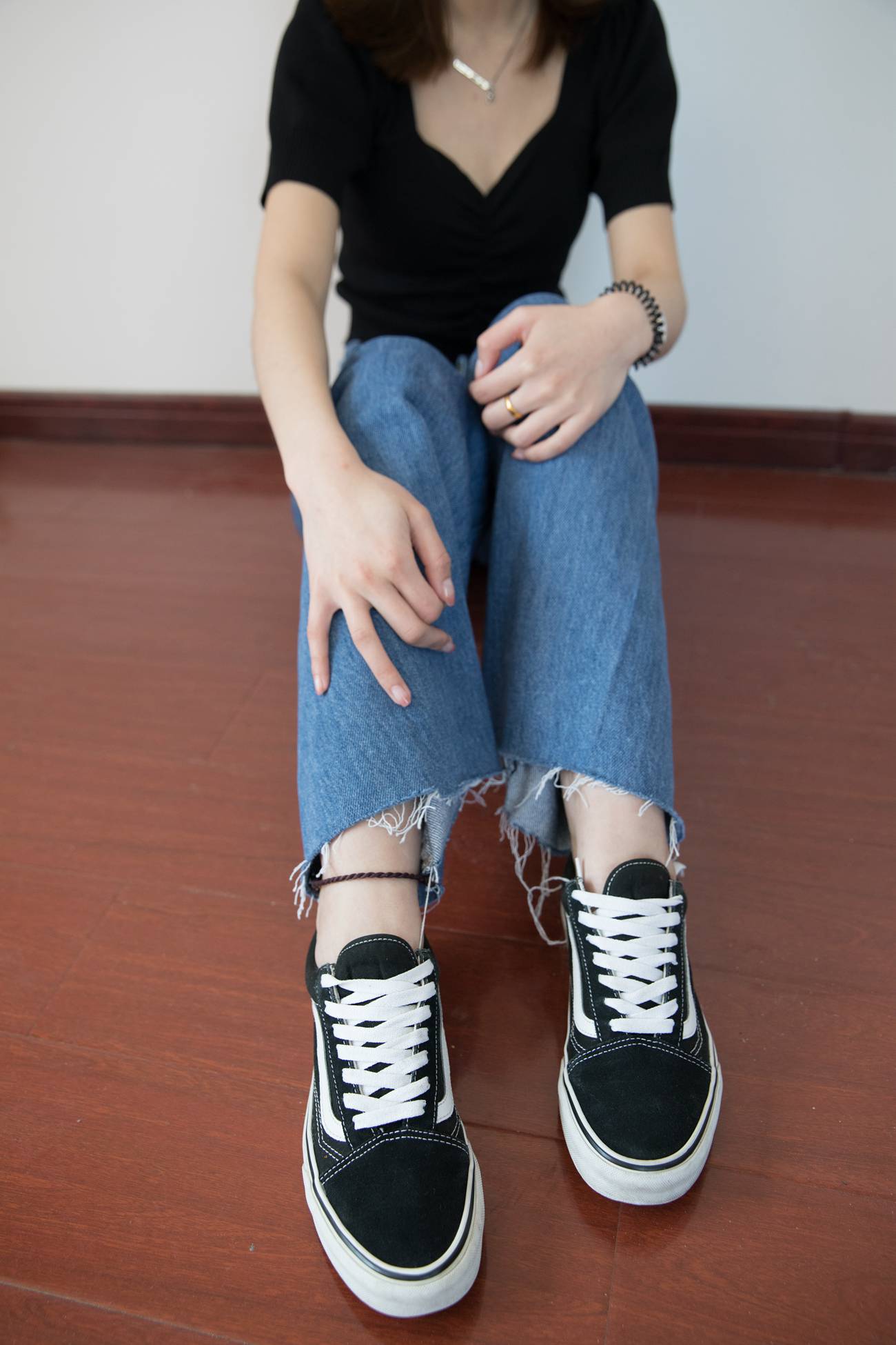 图片[25]-勿恋传媒 No.361 婷婷-鱼与雨 [142P] – 速更版-美库