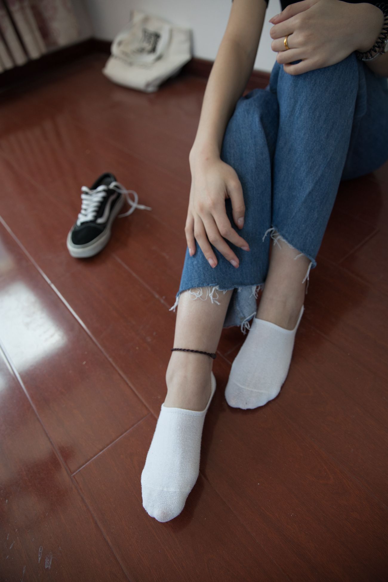 图片[103]-勿恋传媒 No.361 婷婷-鱼与雨 [142P] – 速更版-美库