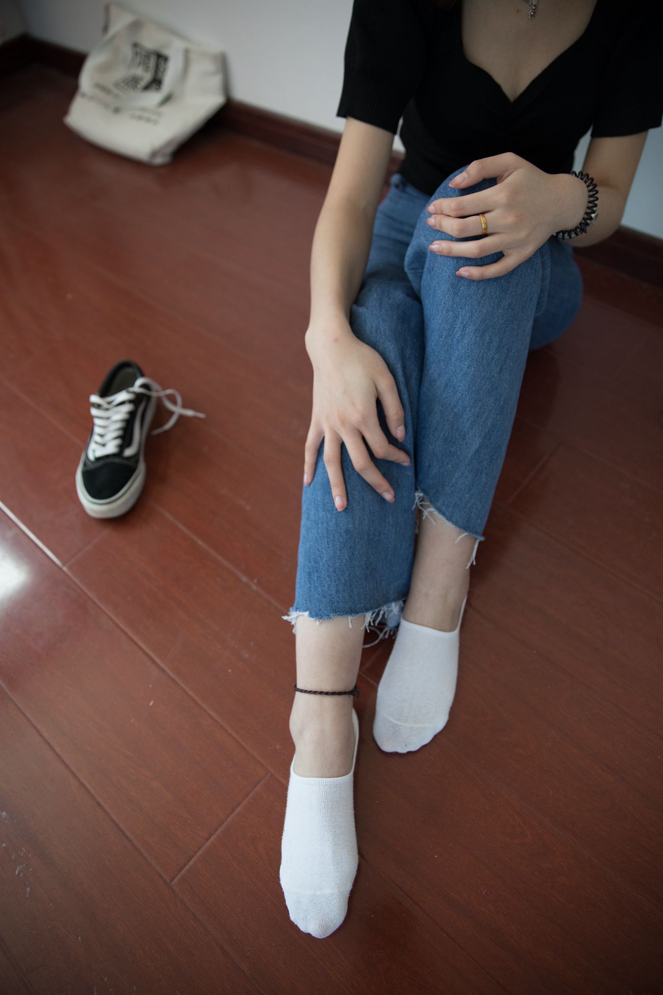 图片[115]-勿恋传媒 No.361 婷婷-鱼与雨 [142P] – 速更版-美库