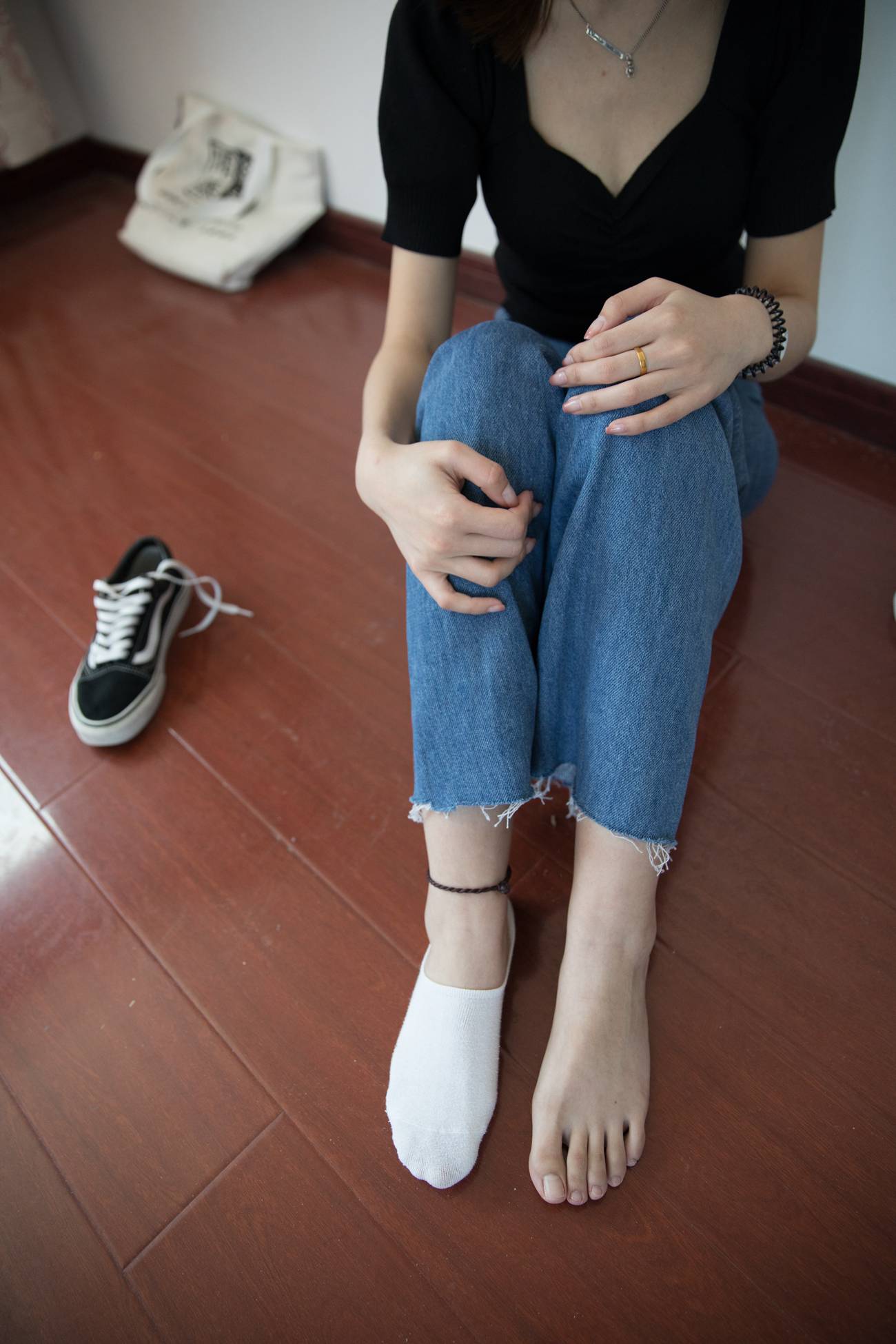 图片[142]-勿恋传媒 No.361 婷婷-鱼与雨 [142P] – 速更版-美库