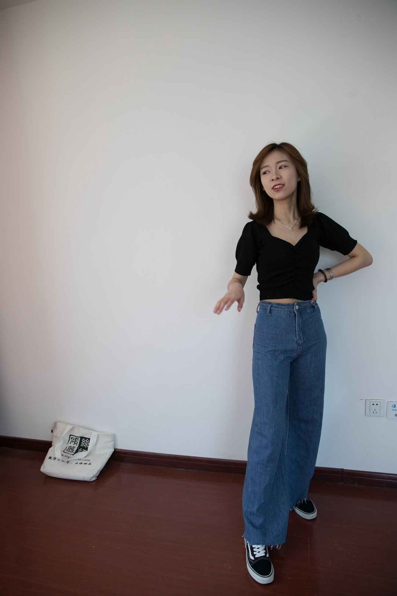 图片[143]-勿恋传媒 No.361 婷婷-鱼与雨 [142P] – 速更版-美库