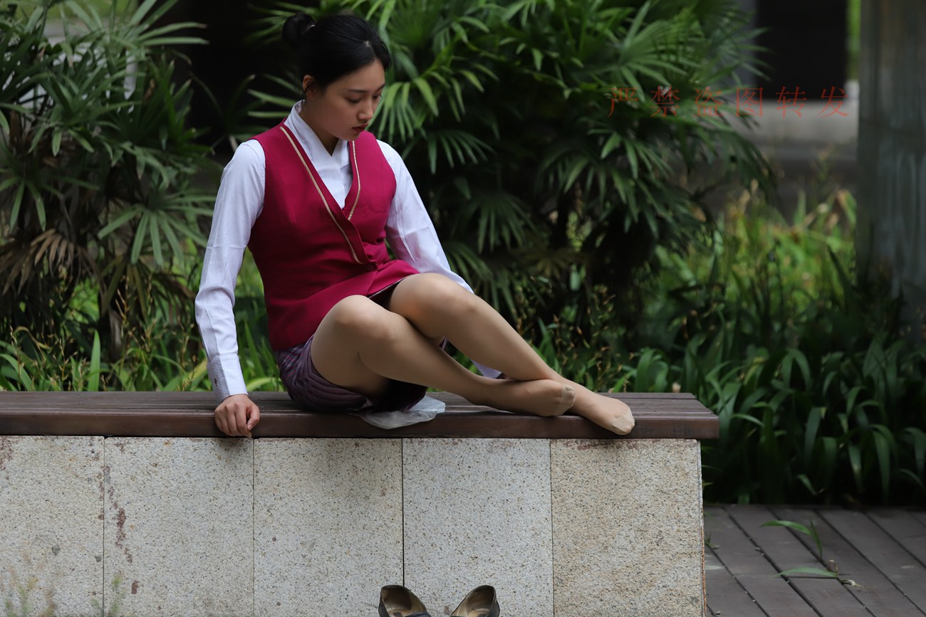 图片[134]-大西瓜爱牙膏-2018 5月活动 模特2（二） 空乘制服 (1)[260P] – 速更版-美库