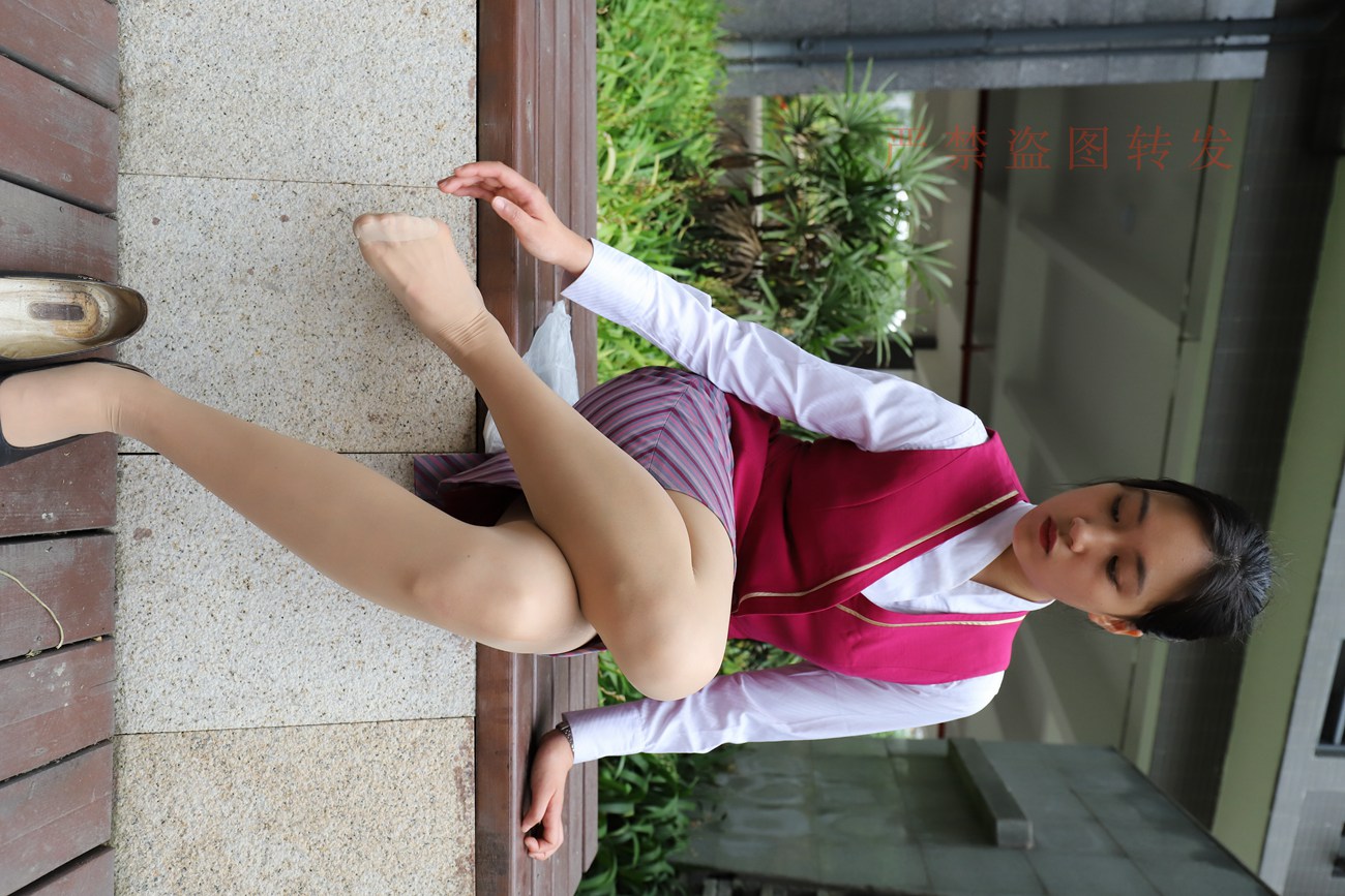 图片[195]-大西瓜爱牙膏-2018 5月活动 模特2（二） 空乘制服 (1)[260P] – 速更版-美库