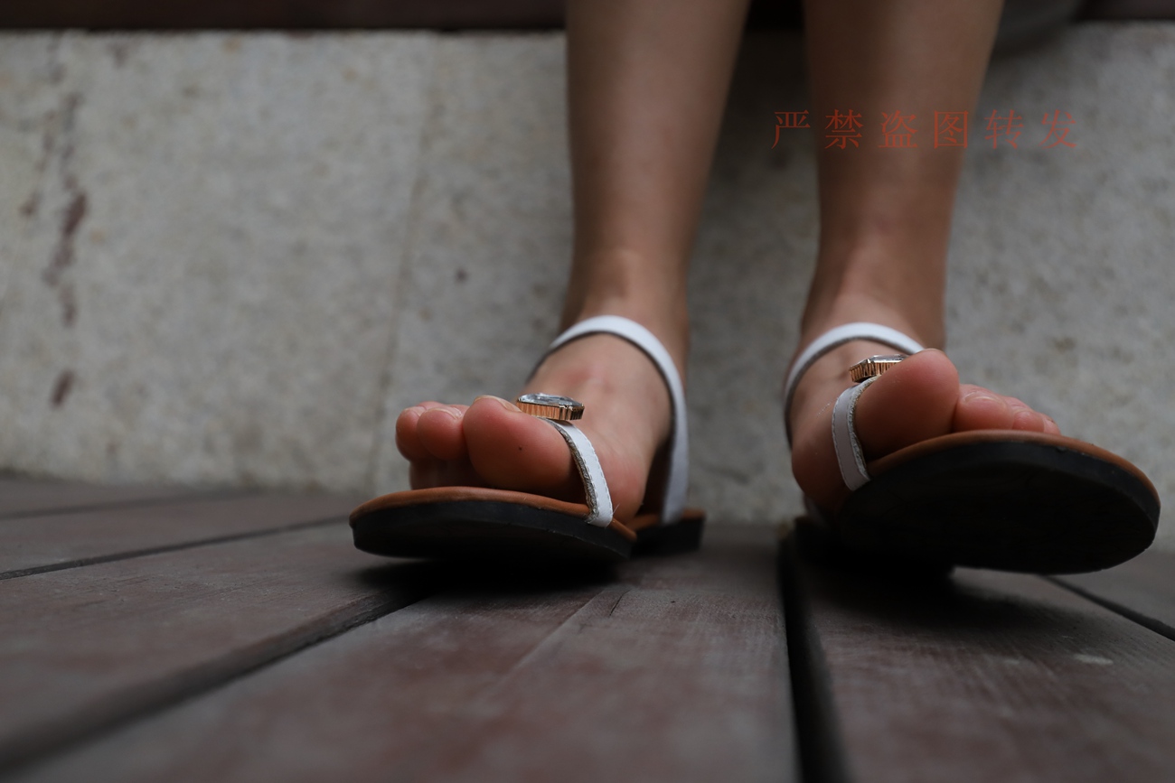 图片[24]-大西瓜爱牙膏-2018 5月活动 模特2（二） 裸足 （1）[125P] – 速更版-美库