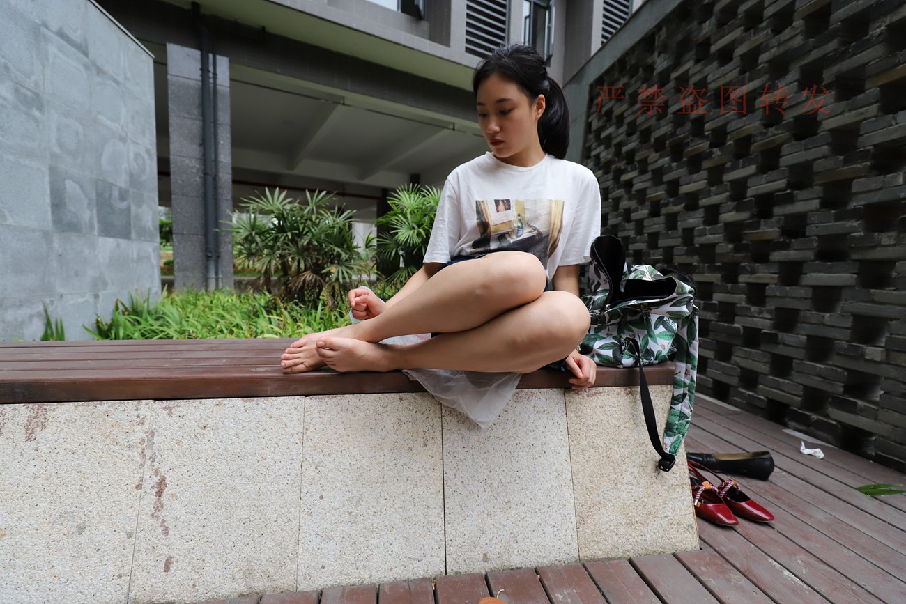 图片[120]-大西瓜爱牙膏-2018 5月活动 模特2（二） 裸足 （1）[125P] – 速更版-美库